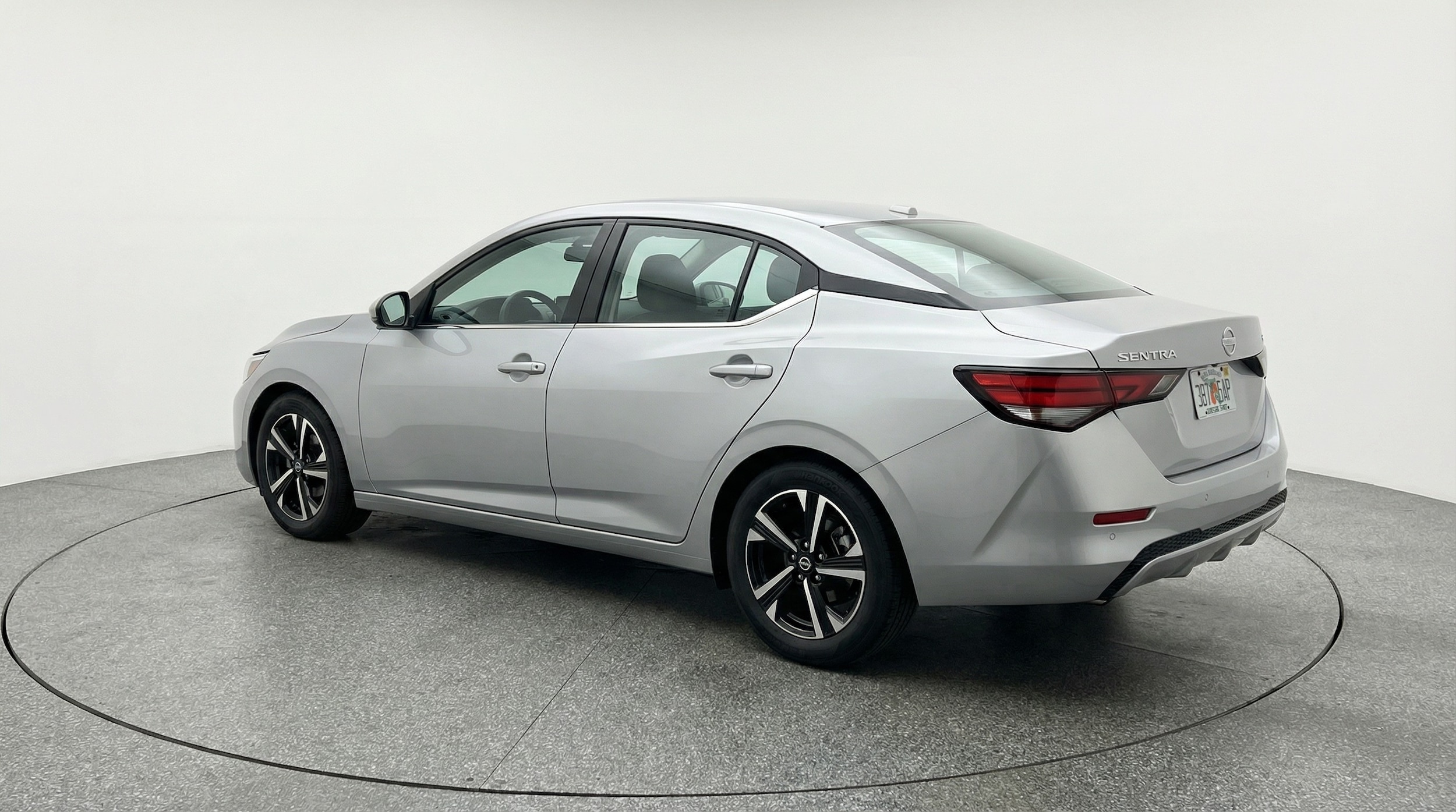 Thumbnail: 2025 Nissan Sentra - 5