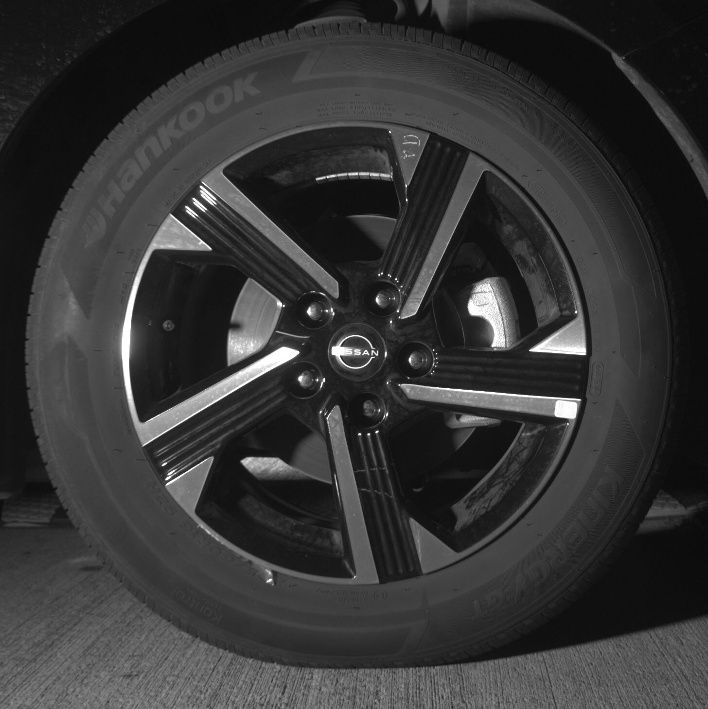 Thumbnail: 2025 Nissan Sentra - 10