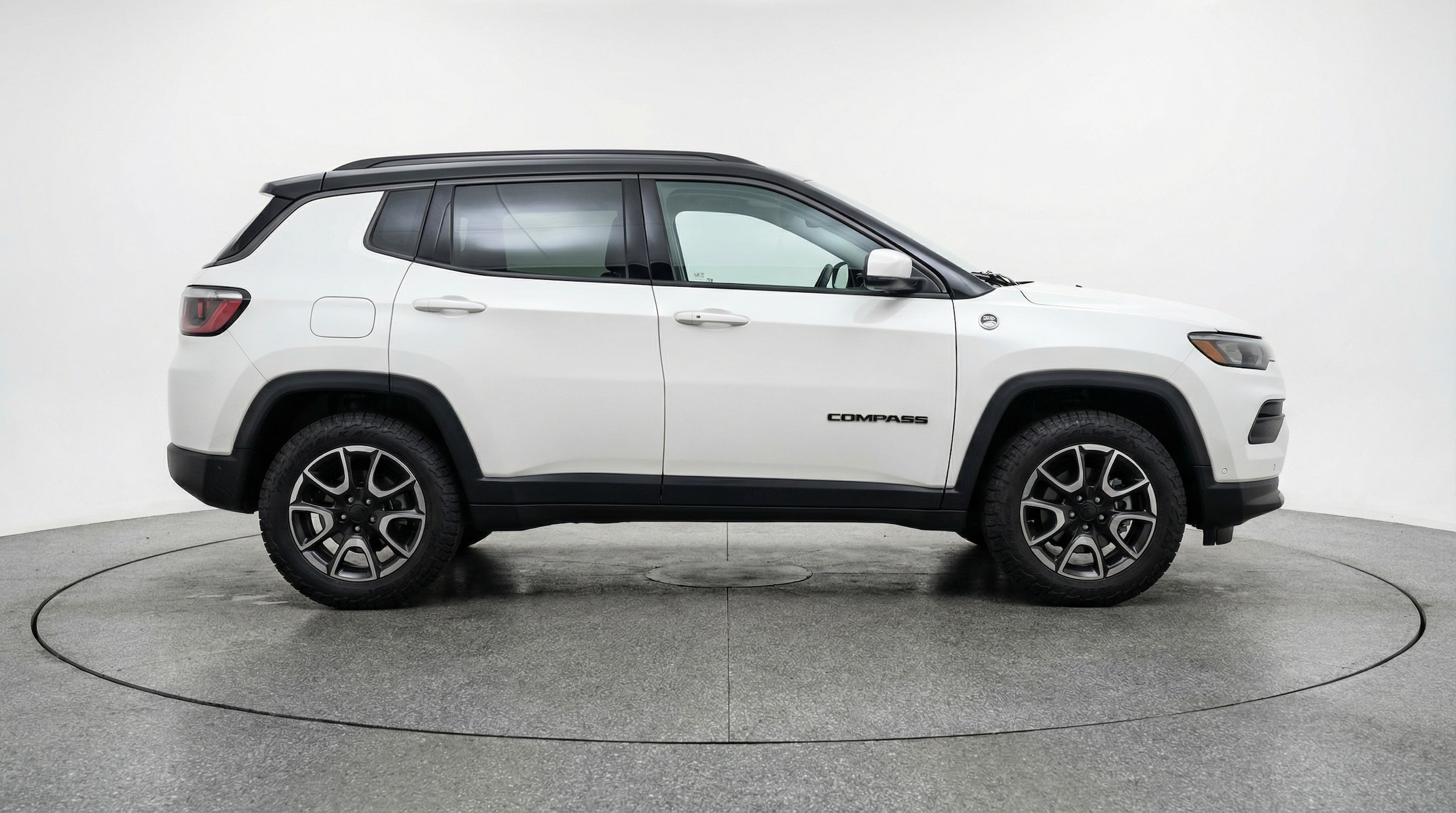 Thumbnail: 2025 Jeep Compass - 8