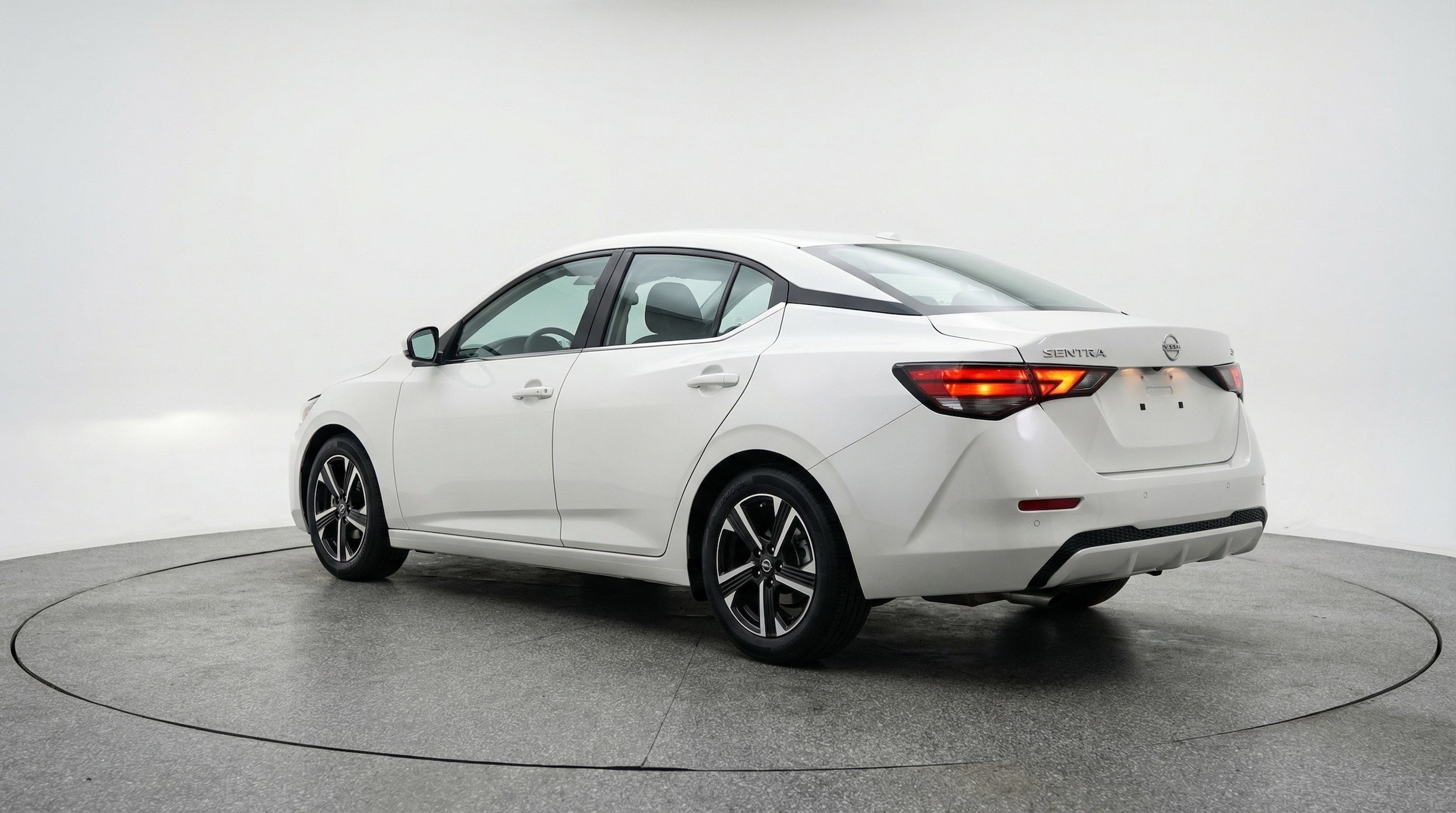Thumbnail: 2025 Nissan Sentra - 6