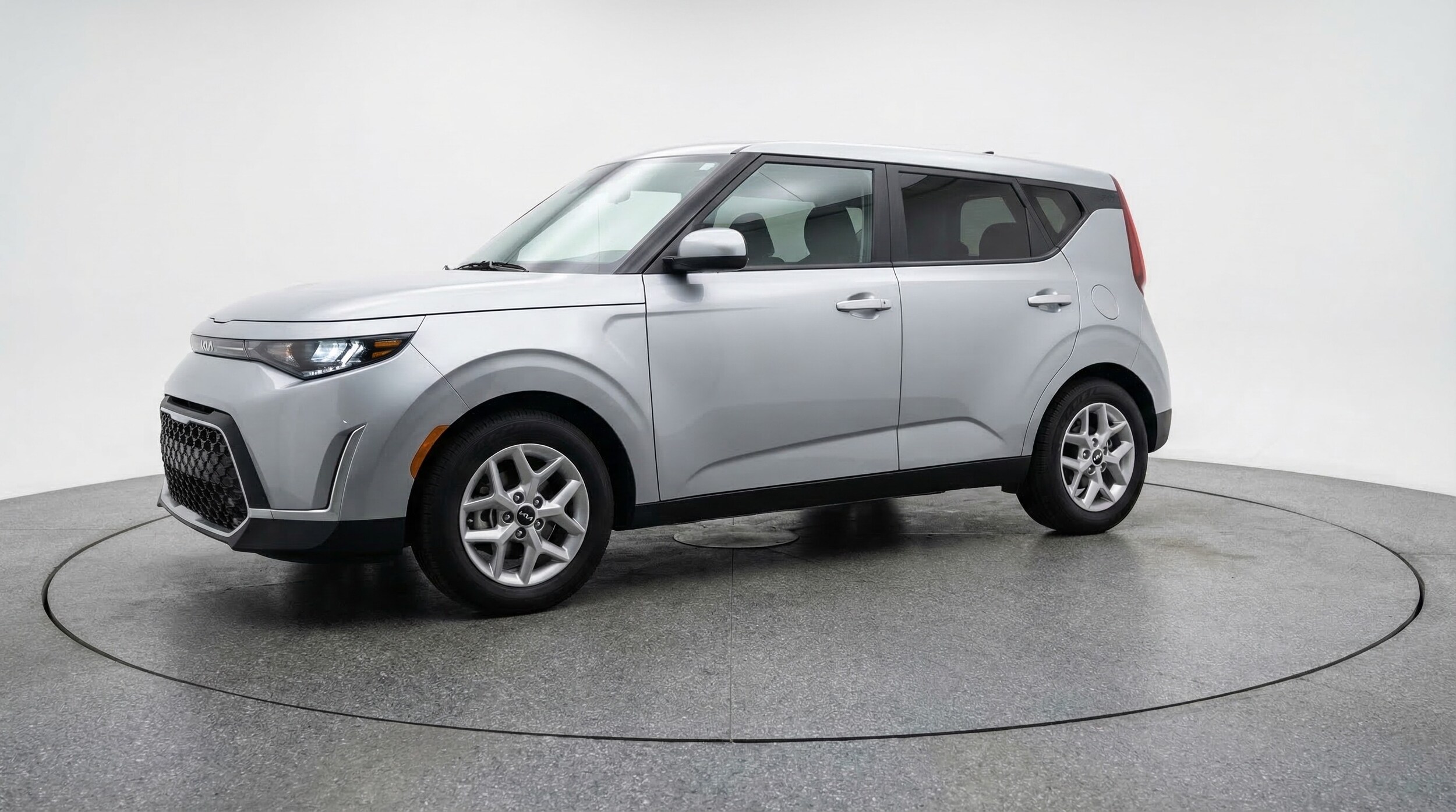 Thumbnail: 2025 Kia Soul - 3