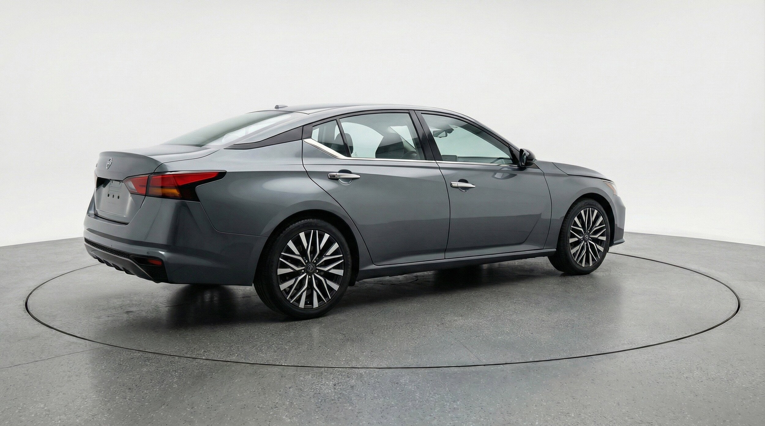 Thumbnail: 2025 Nissan Altima - 9