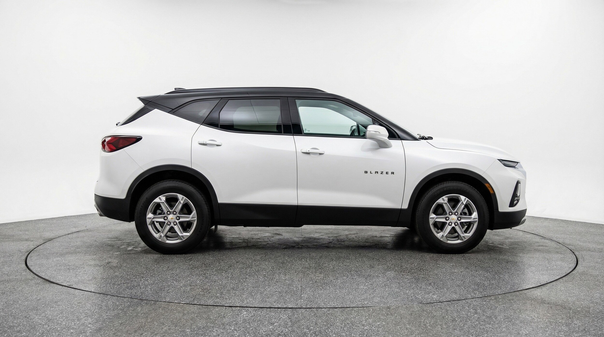 Thumbnail: 2025 Chevrolet Blazer - 11