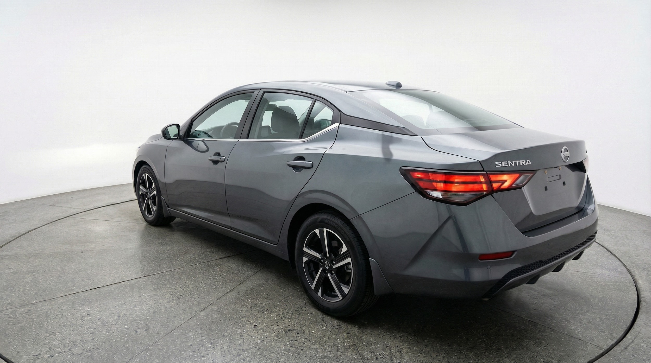 Thumbnail: 2025 Nissan Sentra - 5