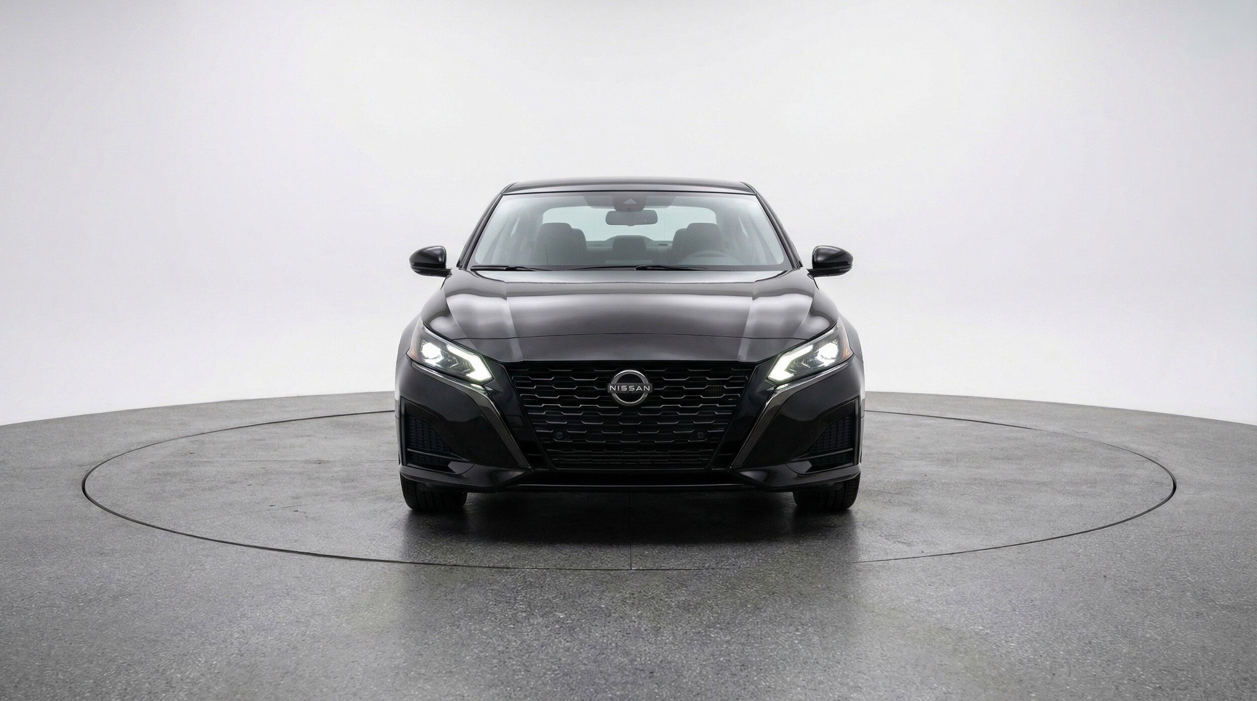 Thumbnail: 2025 Nissan Altima - 2