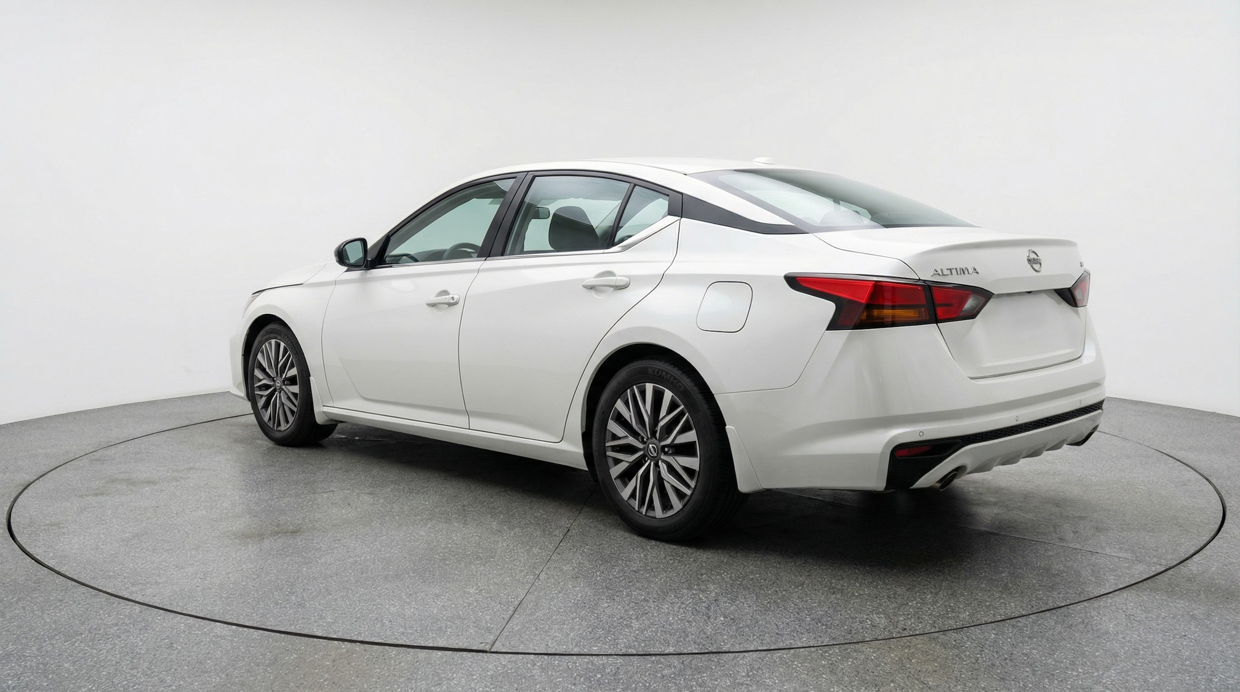 Thumbnail: 2025 Nissan Altima - 5