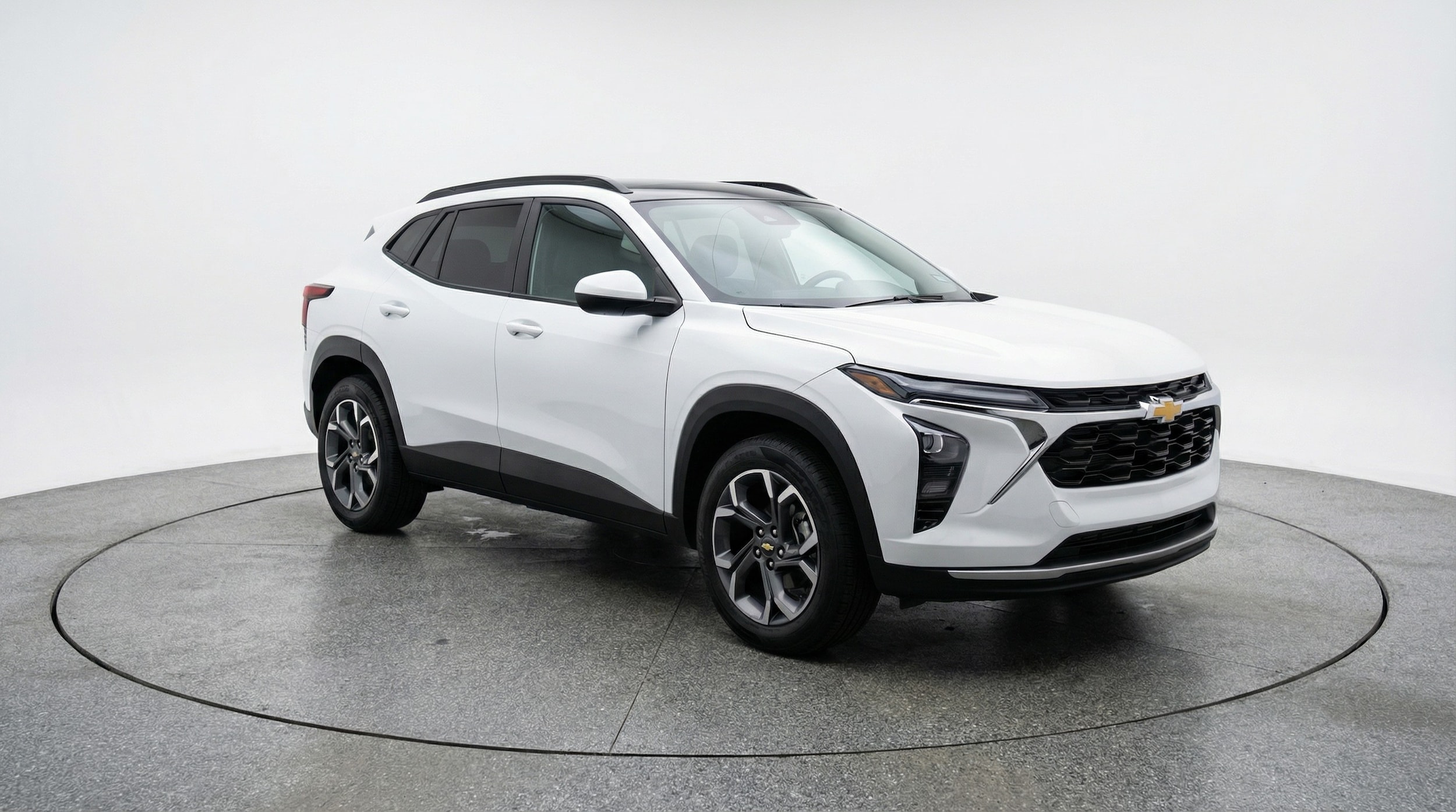 Thumbnail: 2025 Chevrolet Trax - 1