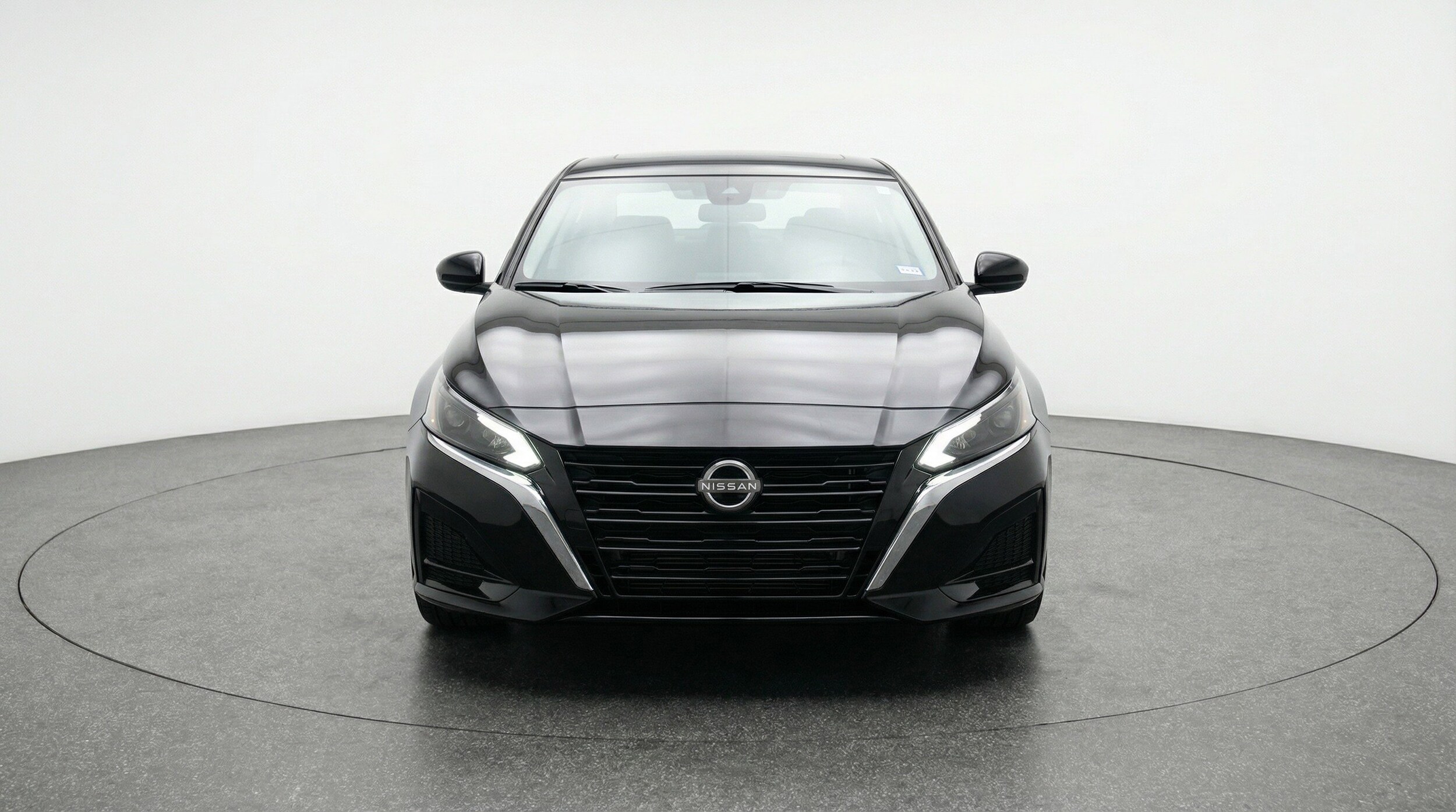 Thumbnail: 2025 Nissan Altima - 2