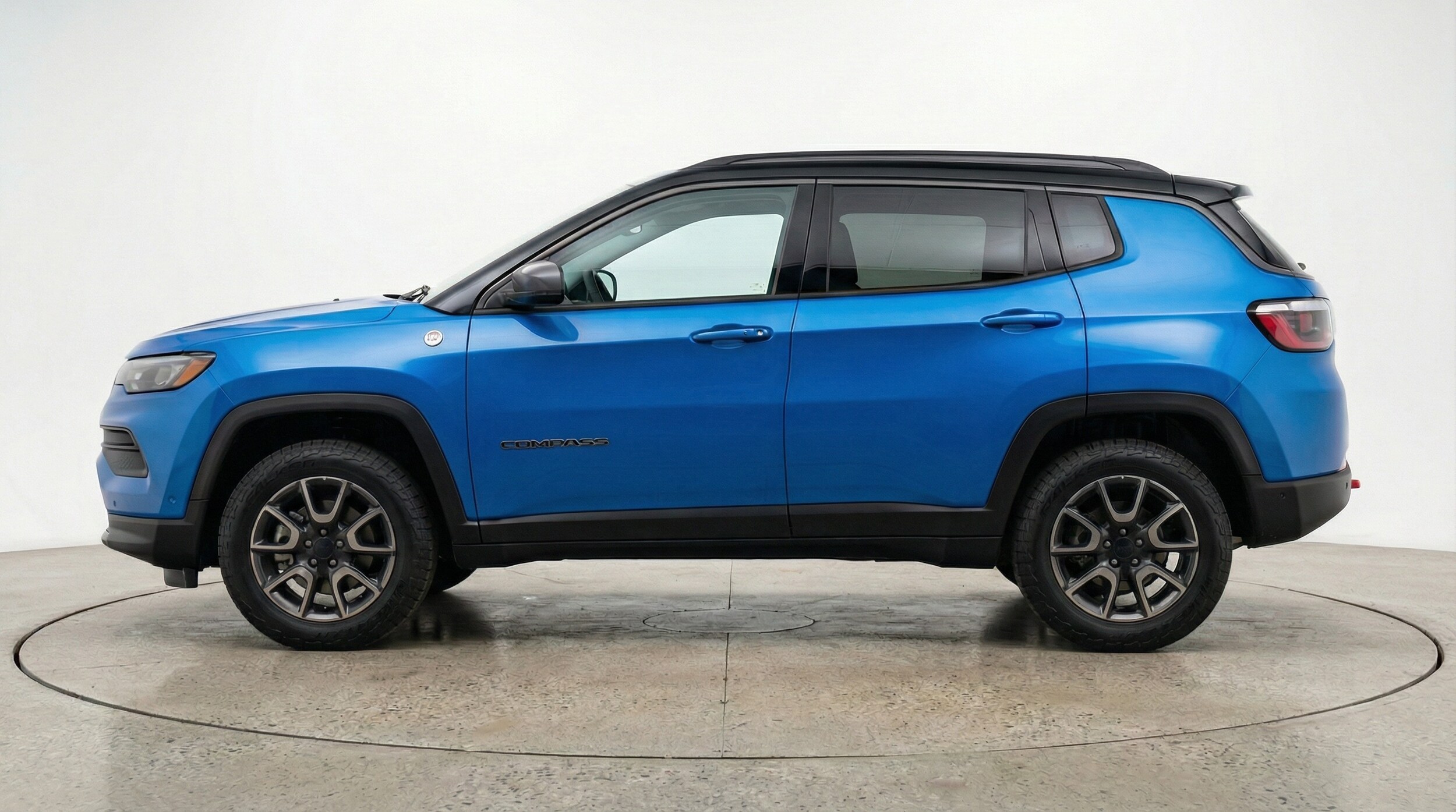 Thumbnail: 2025 Jeep Compass - 4