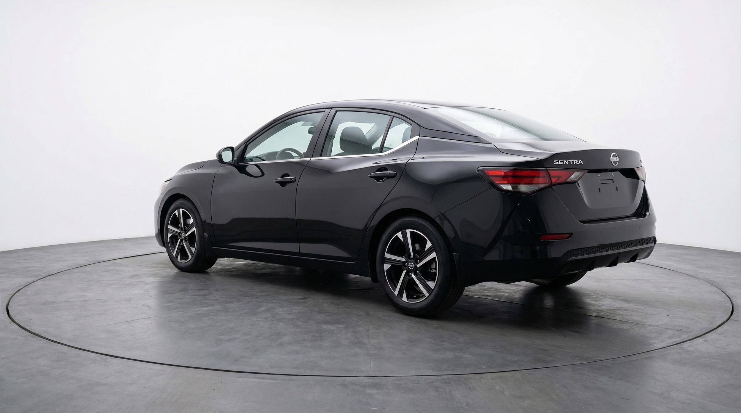 Thumbnail: 2025 Nissan Sentra - 5