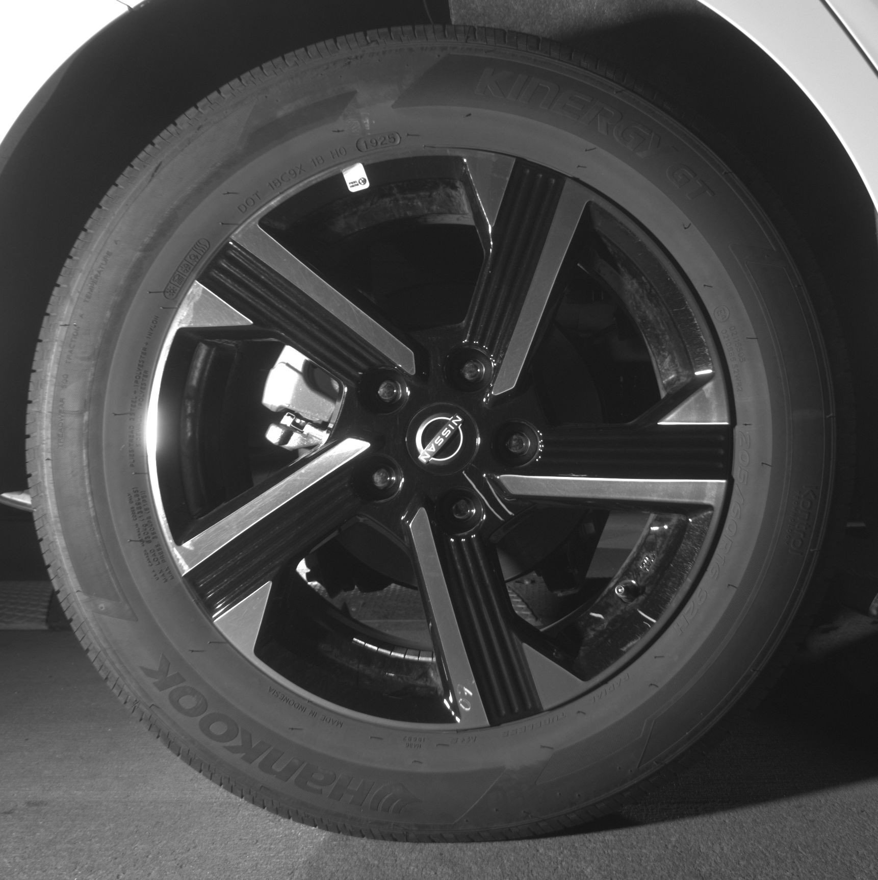 Thumbnail: 2025 Nissan Sentra - 15