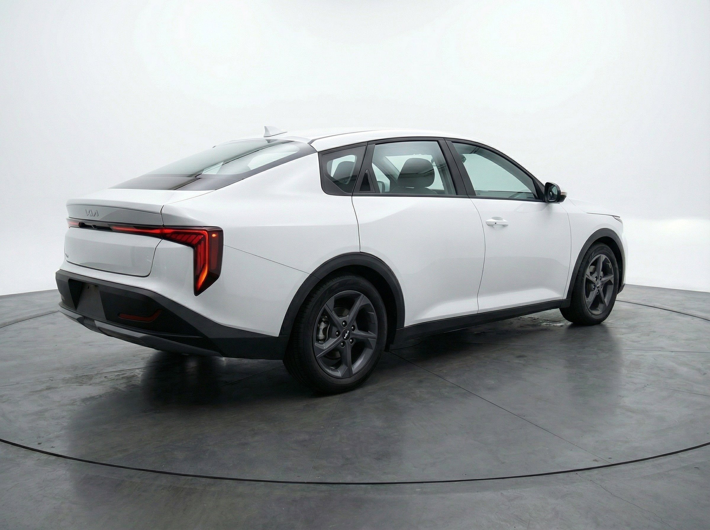 Thumbnail: 2025 Kia K4 - 9