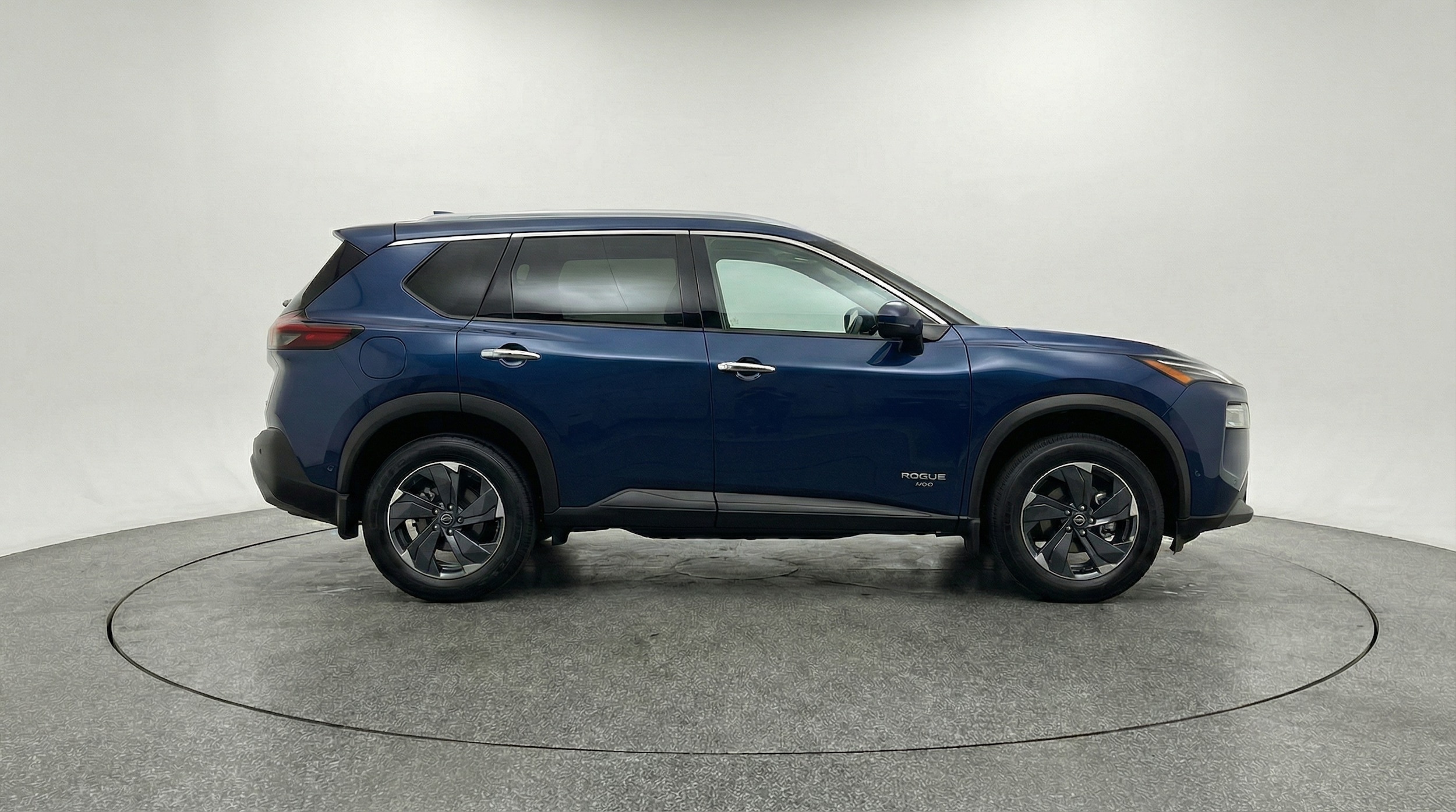 Thumbnail: 2025 Nissan Rogue - 8