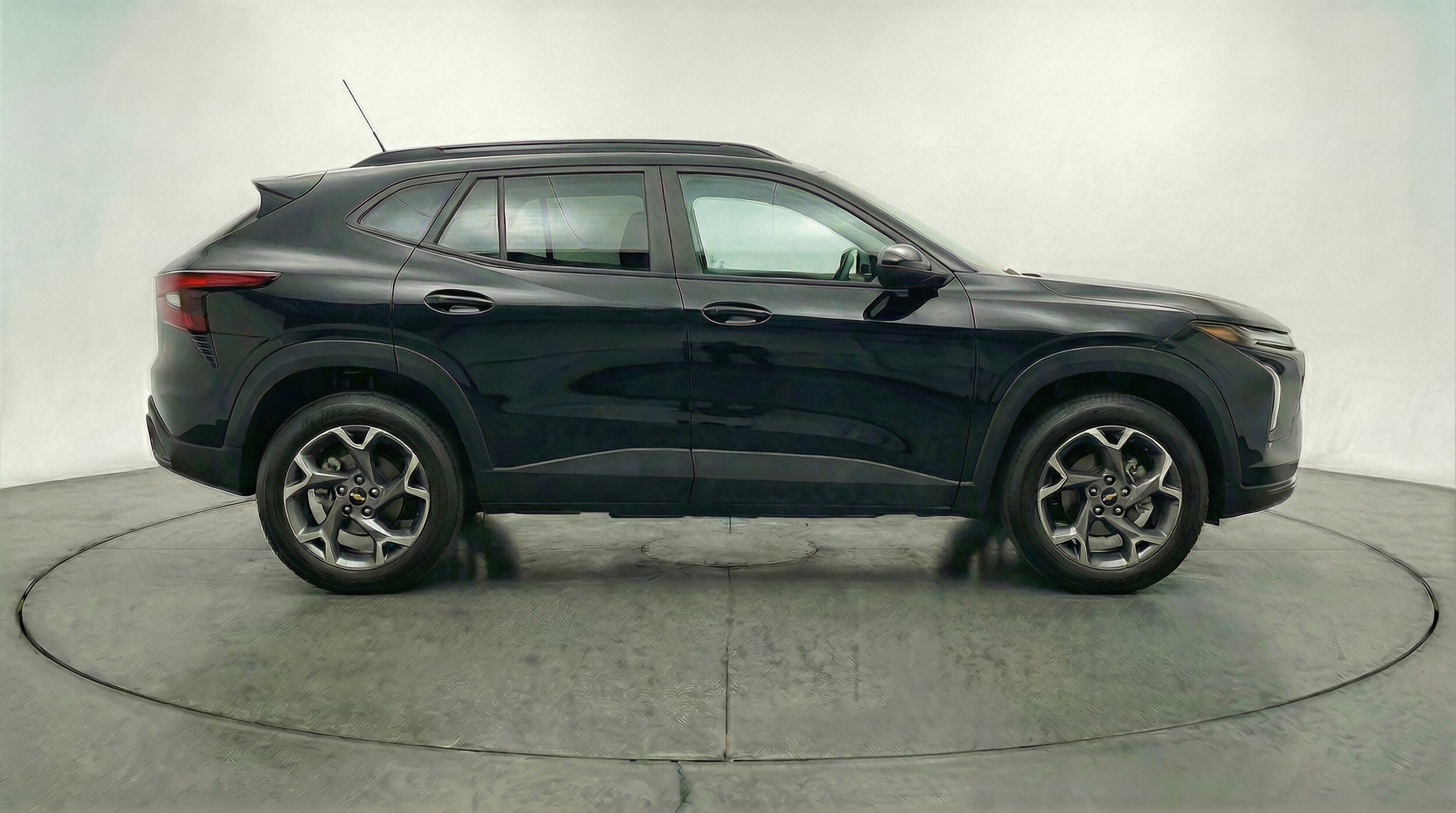 Thumbnail: 2025 Chevrolet Trax - 11