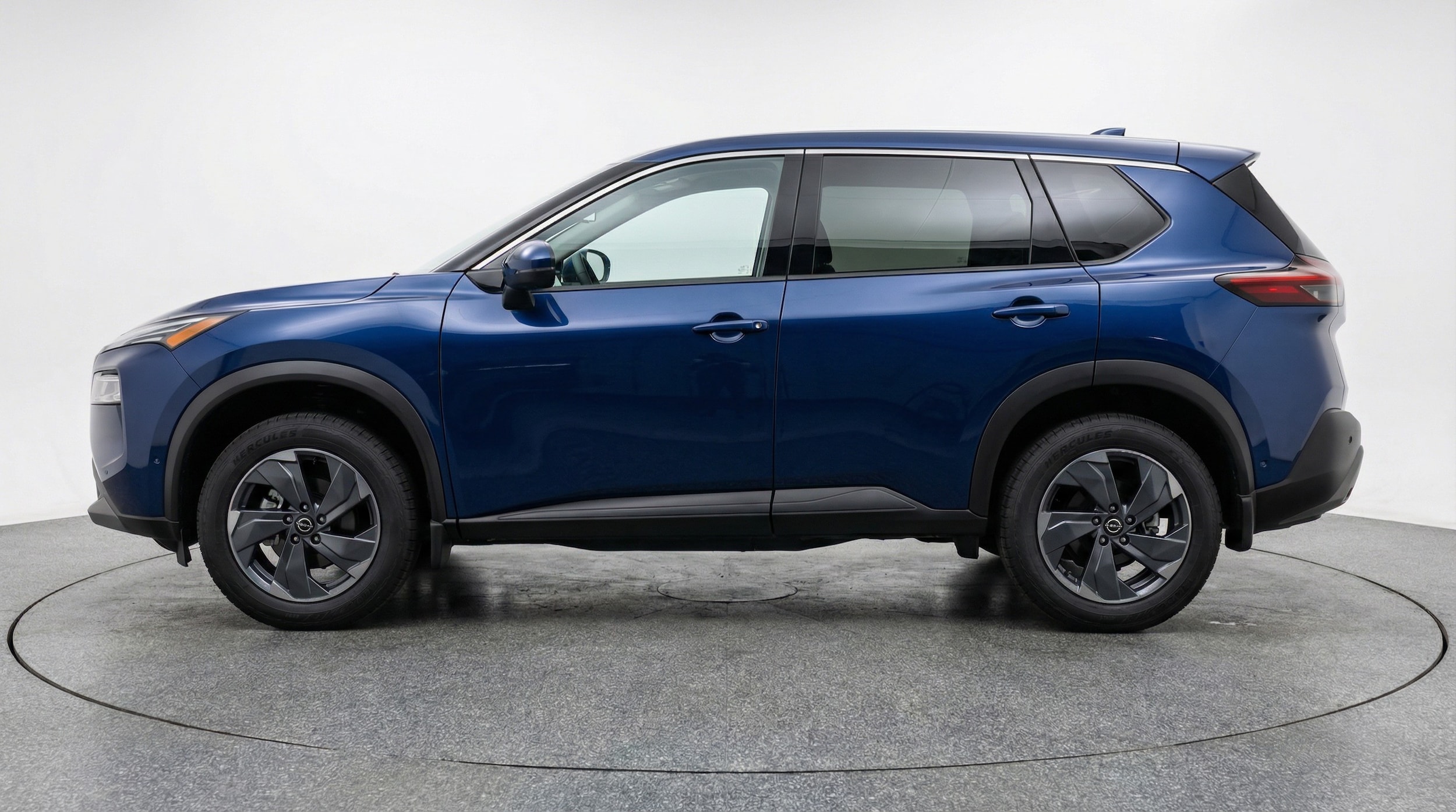 Thumbnail: 2025 Nissan Rogue - 4