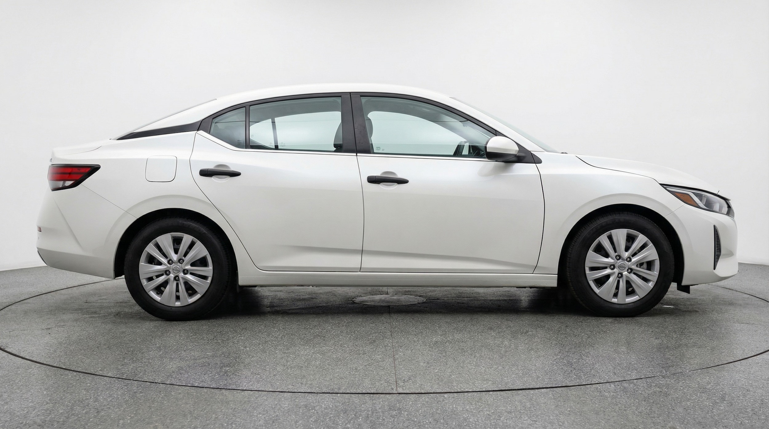 Thumbnail: 2025 Nissan Sentra - 8