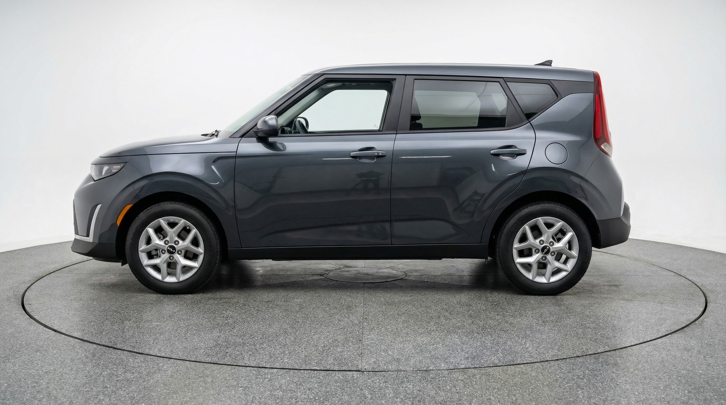 Thumbnail: 2025 Kia Soul - 4