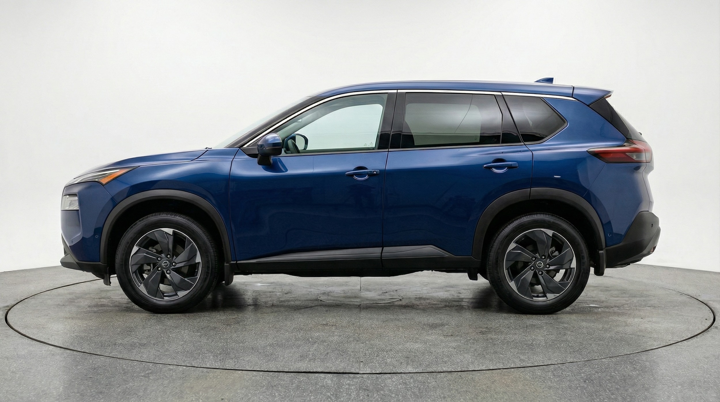 Thumbnail: 2025 Nissan Rogue - 4