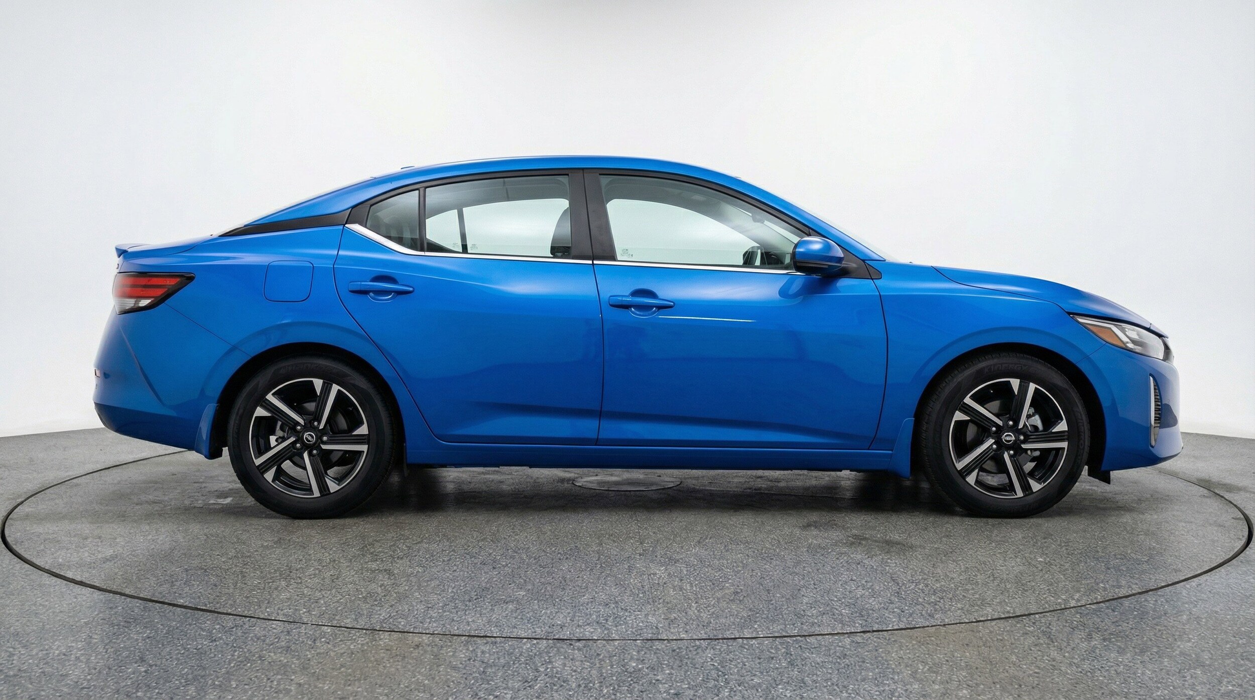 Thumbnail: 2025 Nissan Sentra - 11