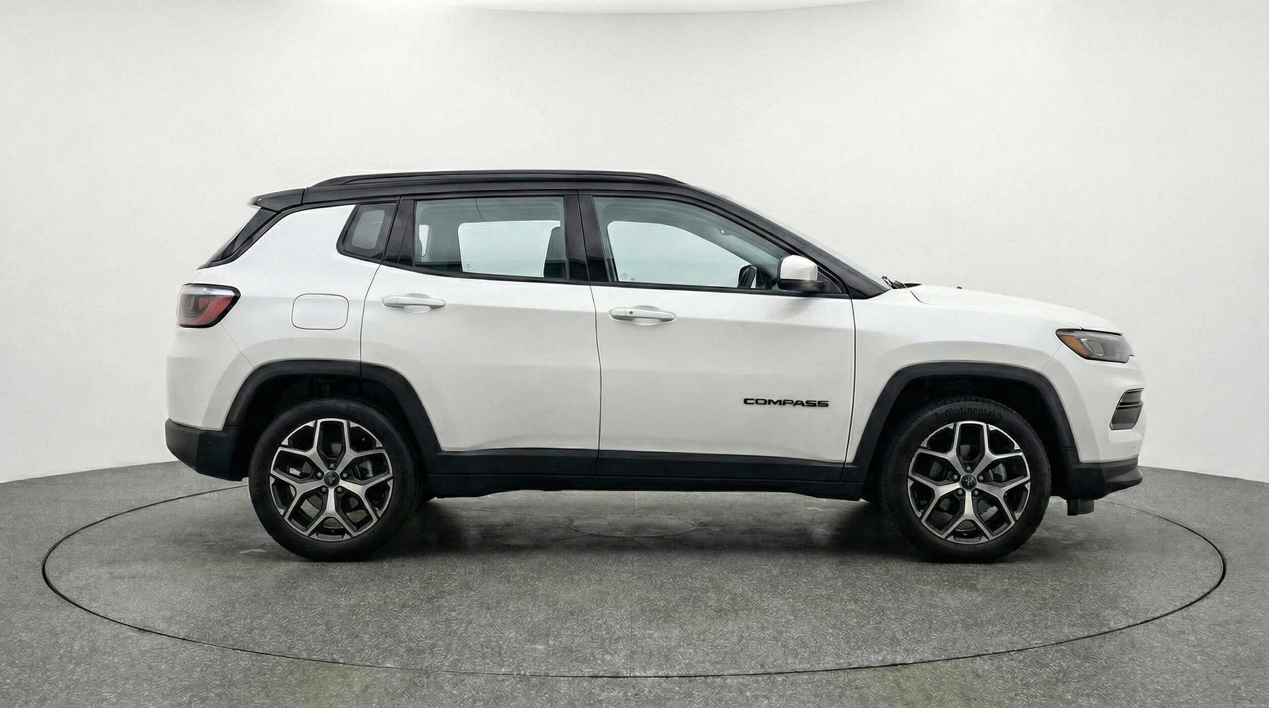 Thumbnail: 2025 Jeep Compass - 11