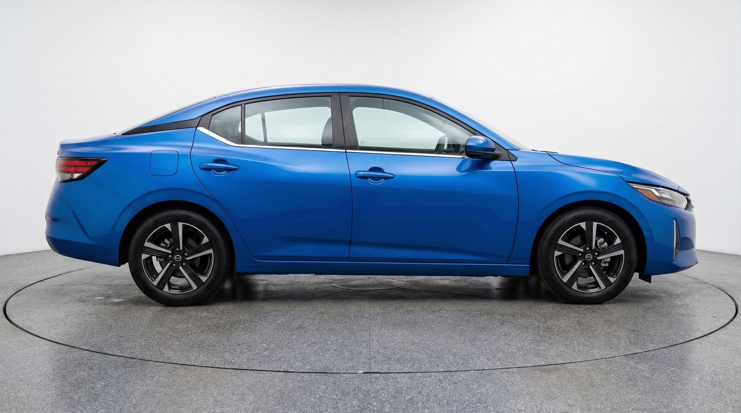 Thumbnail: 2025 Nissan Sentra - 8