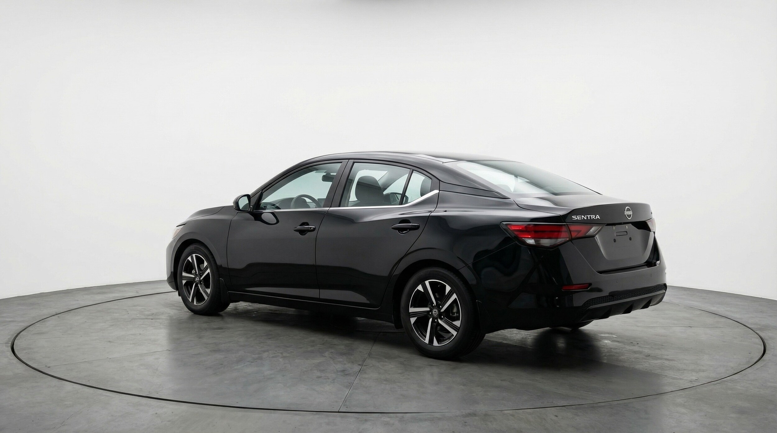 Thumbnail: 2025 Nissan Sentra - 5