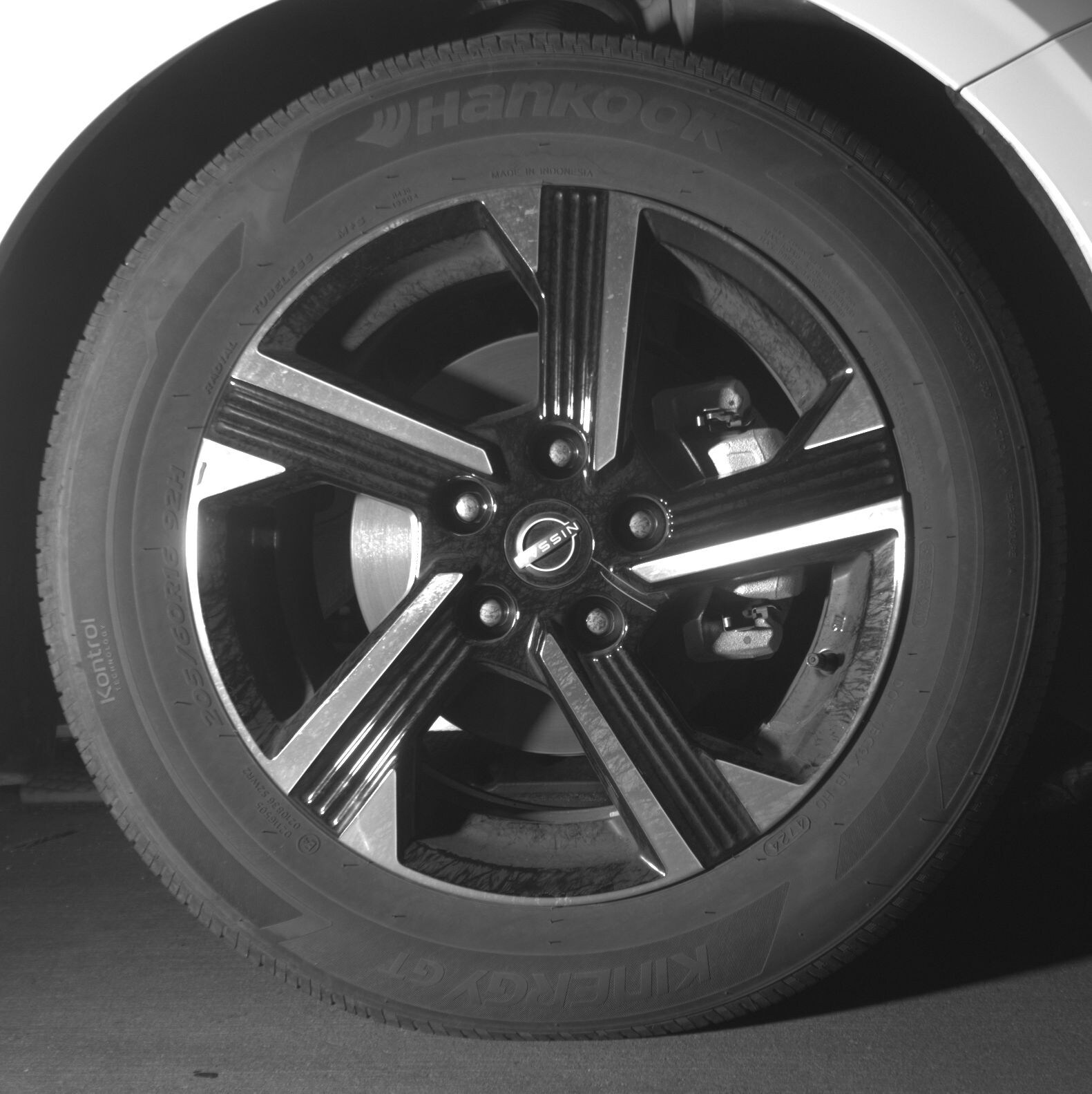 Thumbnail: 2025 Nissan Sentra - 10