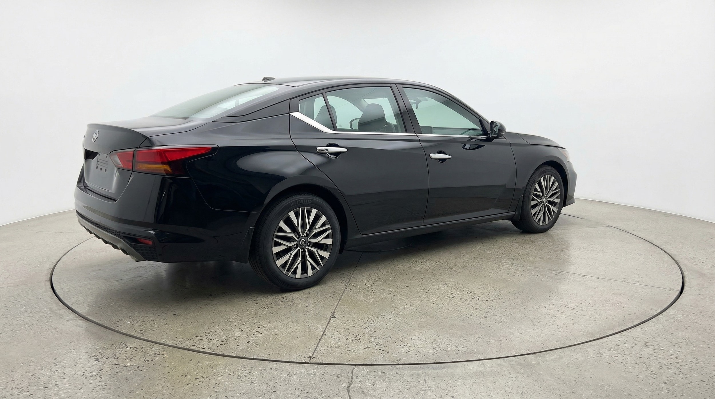 Thumbnail: 2025 Nissan Altima - 7