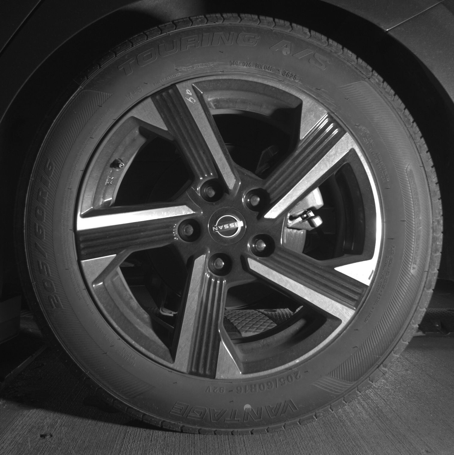 Thumbnail: 2025 Nissan Sentra - 11