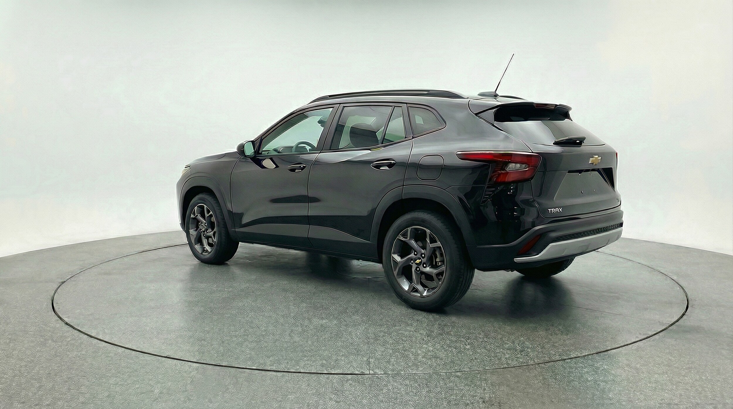 Thumbnail: 2025 Chevrolet Trax - 5