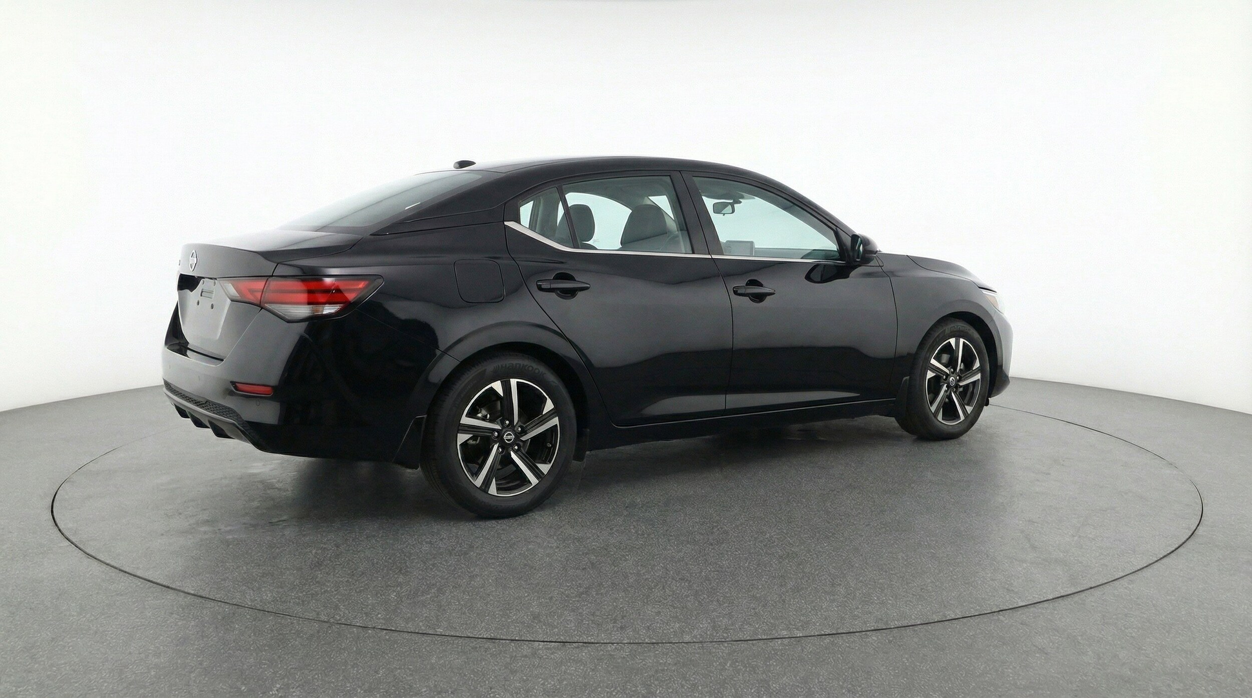 Thumbnail: 2025 Nissan Sentra - 9