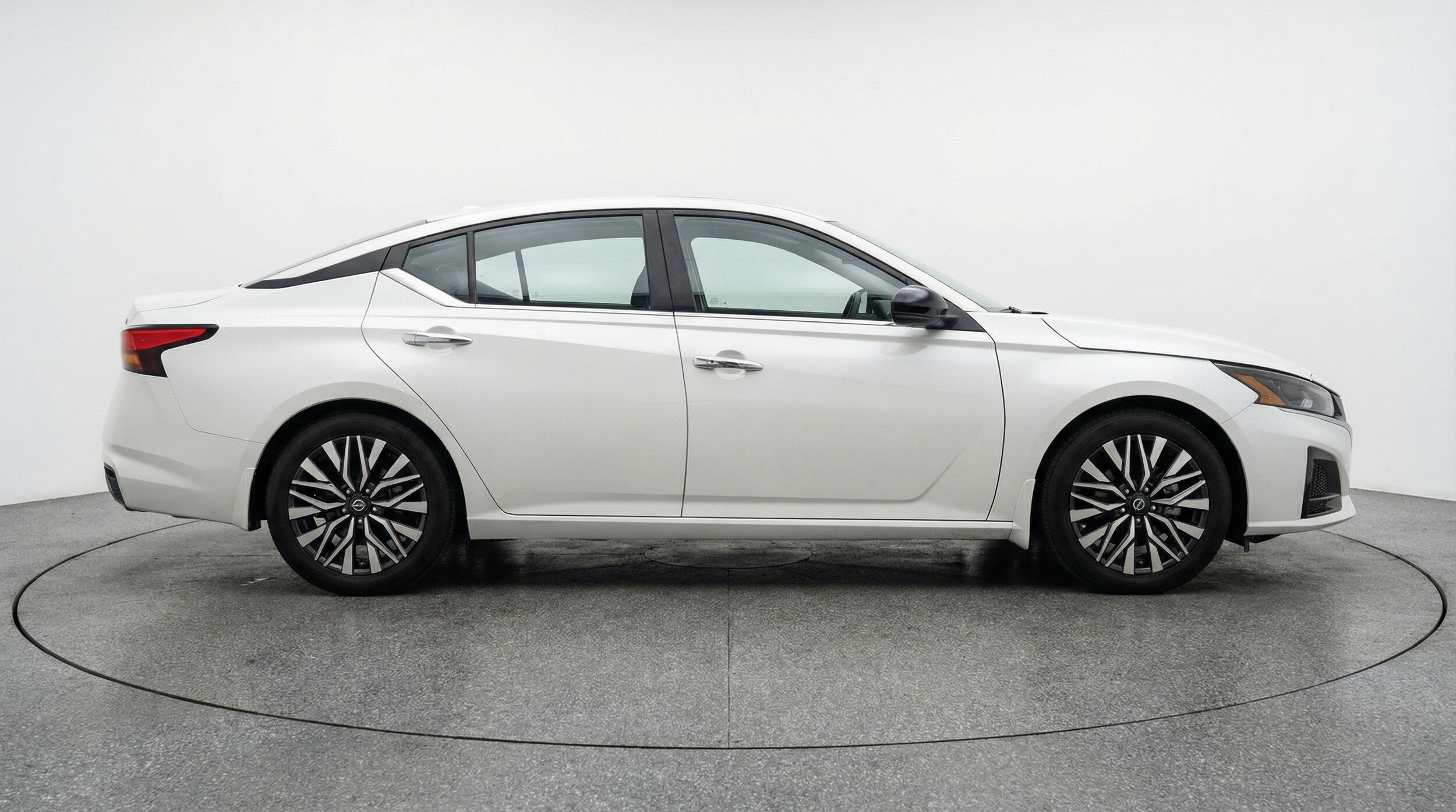 Thumbnail: 2025 Nissan Altima - 11