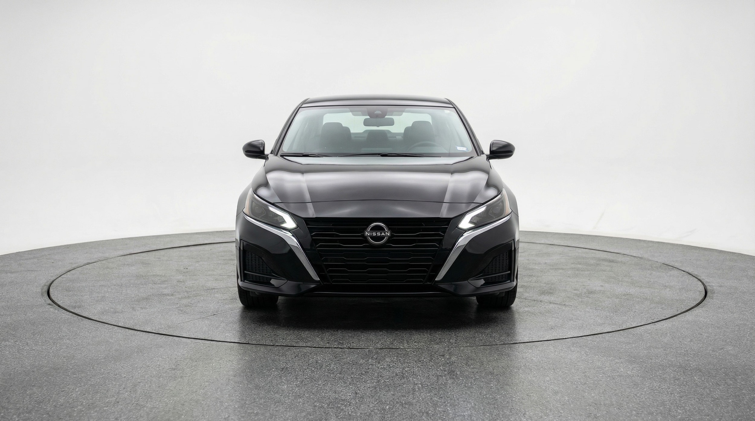 Thumbnail: 2025 Nissan Altima - 2