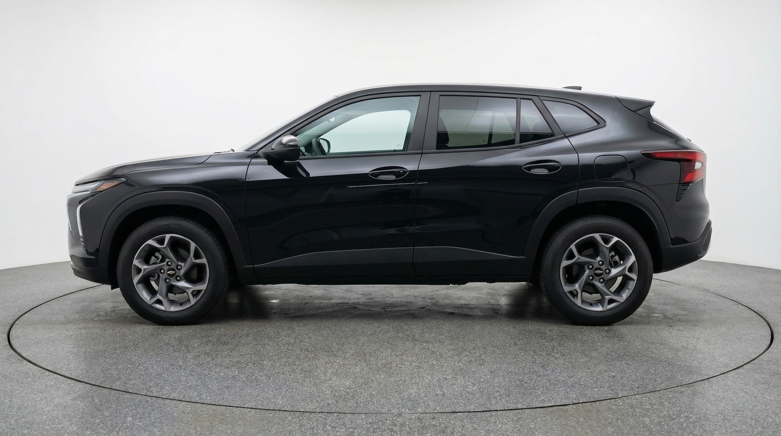 Thumbnail: 2025 Chevrolet Trax - 4