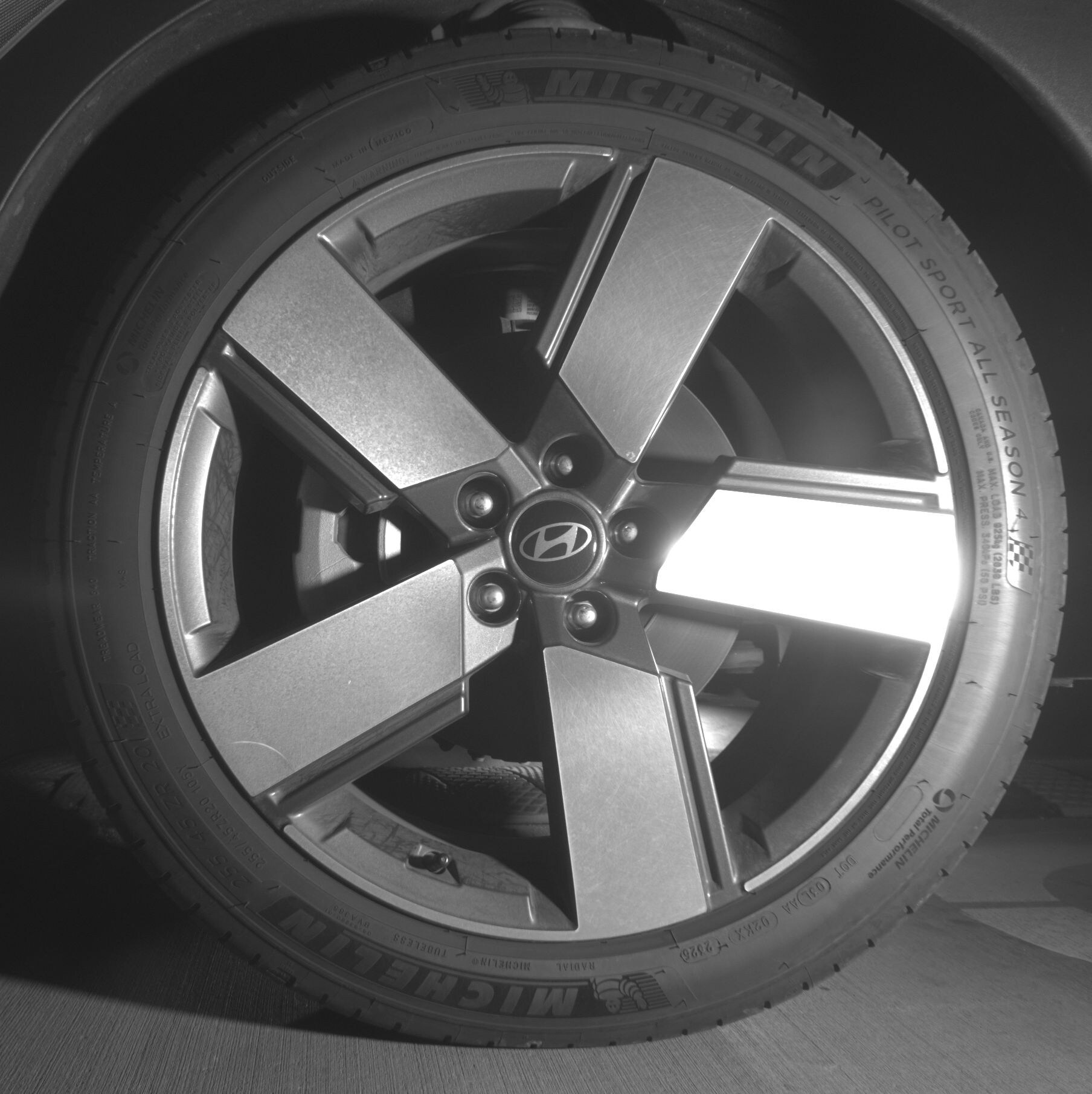 Thumbnail: 2024 Hyundai Santa Fe - 9