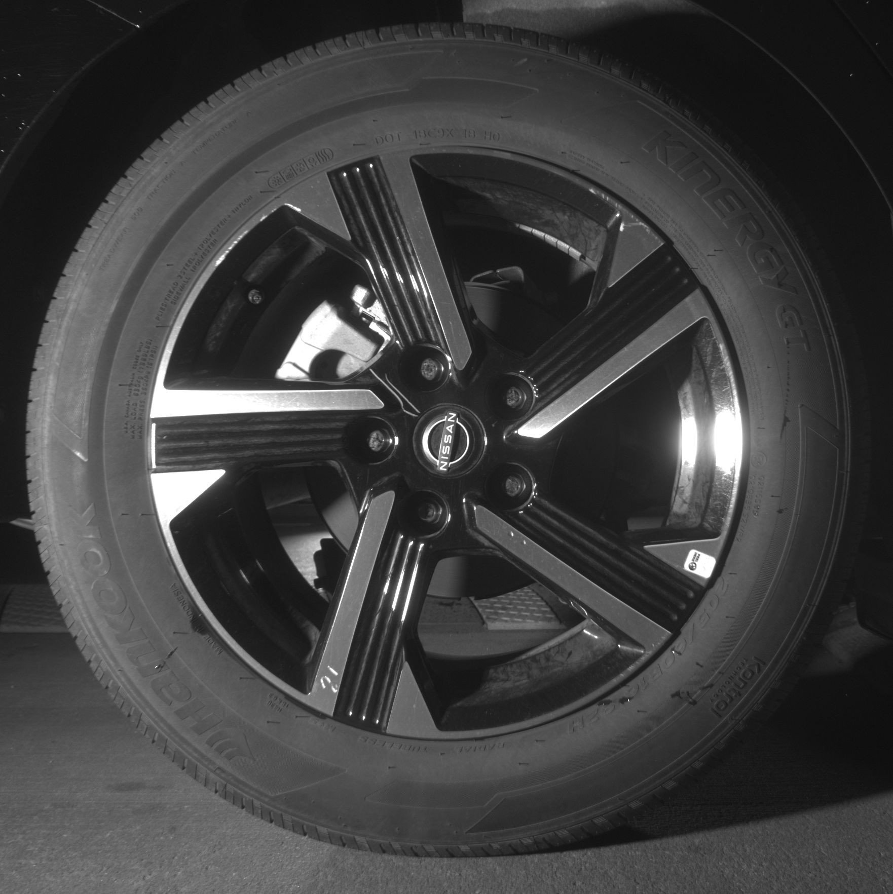 Thumbnail: 2025 Nissan Sentra - 15