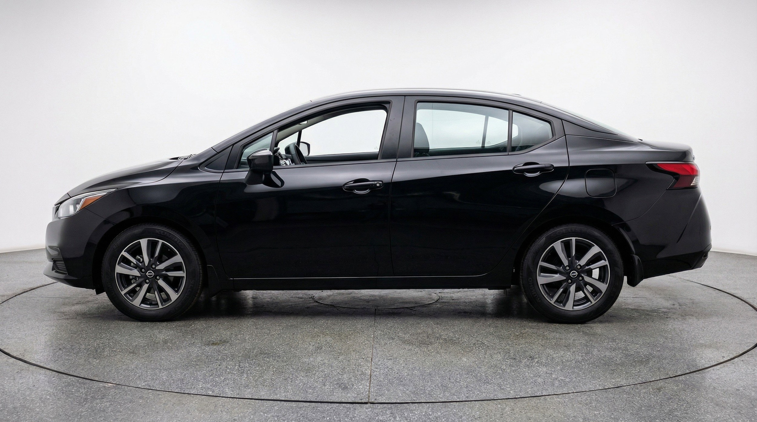 Thumbnail: 2025 Nissan Versa - 5