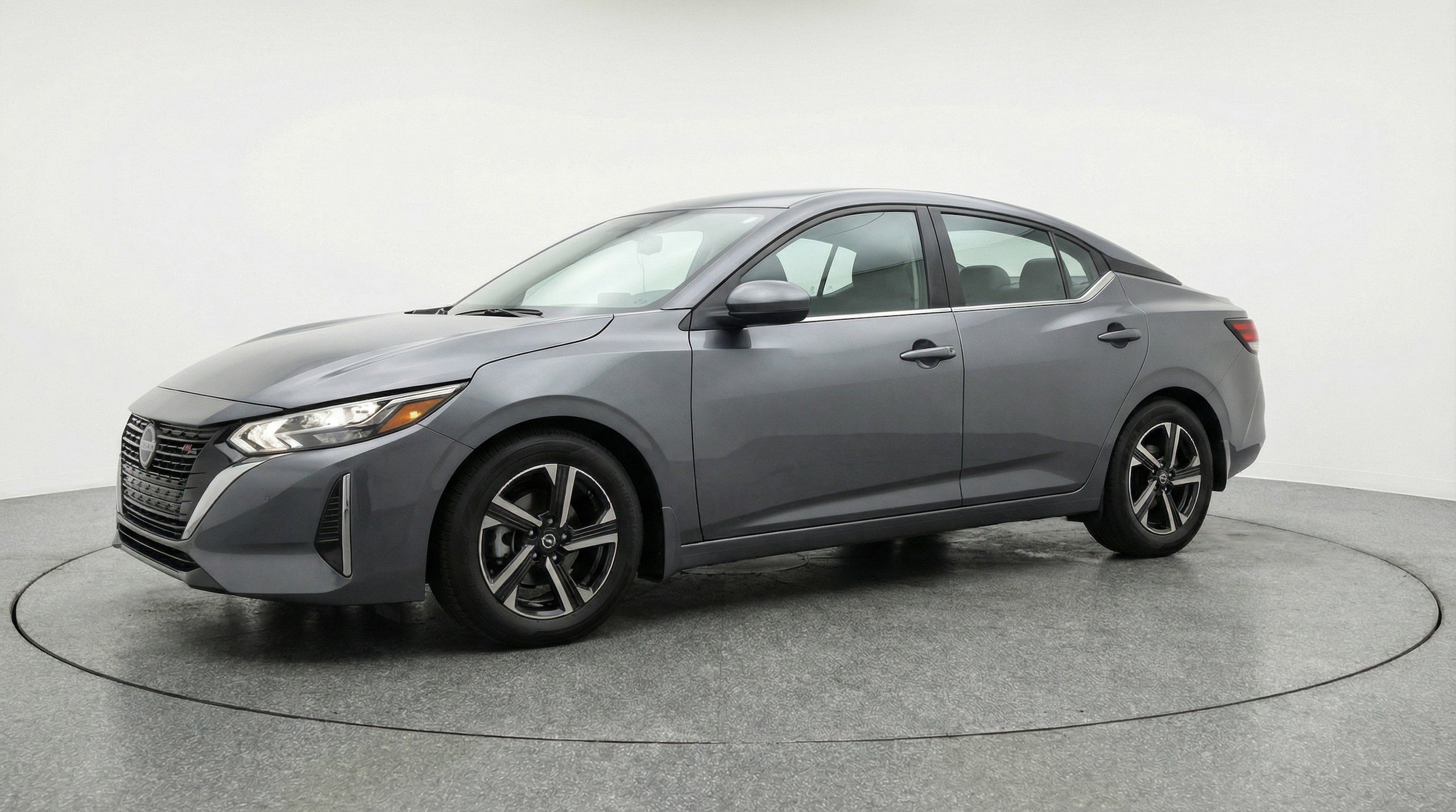 Thumbnail: 2025 Nissan Sentra - 3