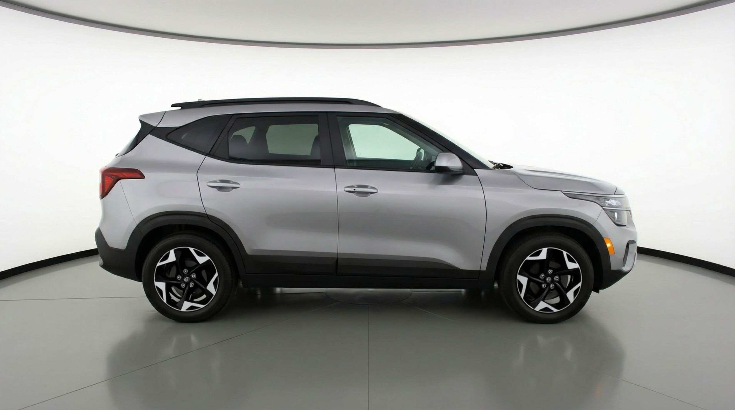 Thumbnail: 2025 Kia Seltos - 8