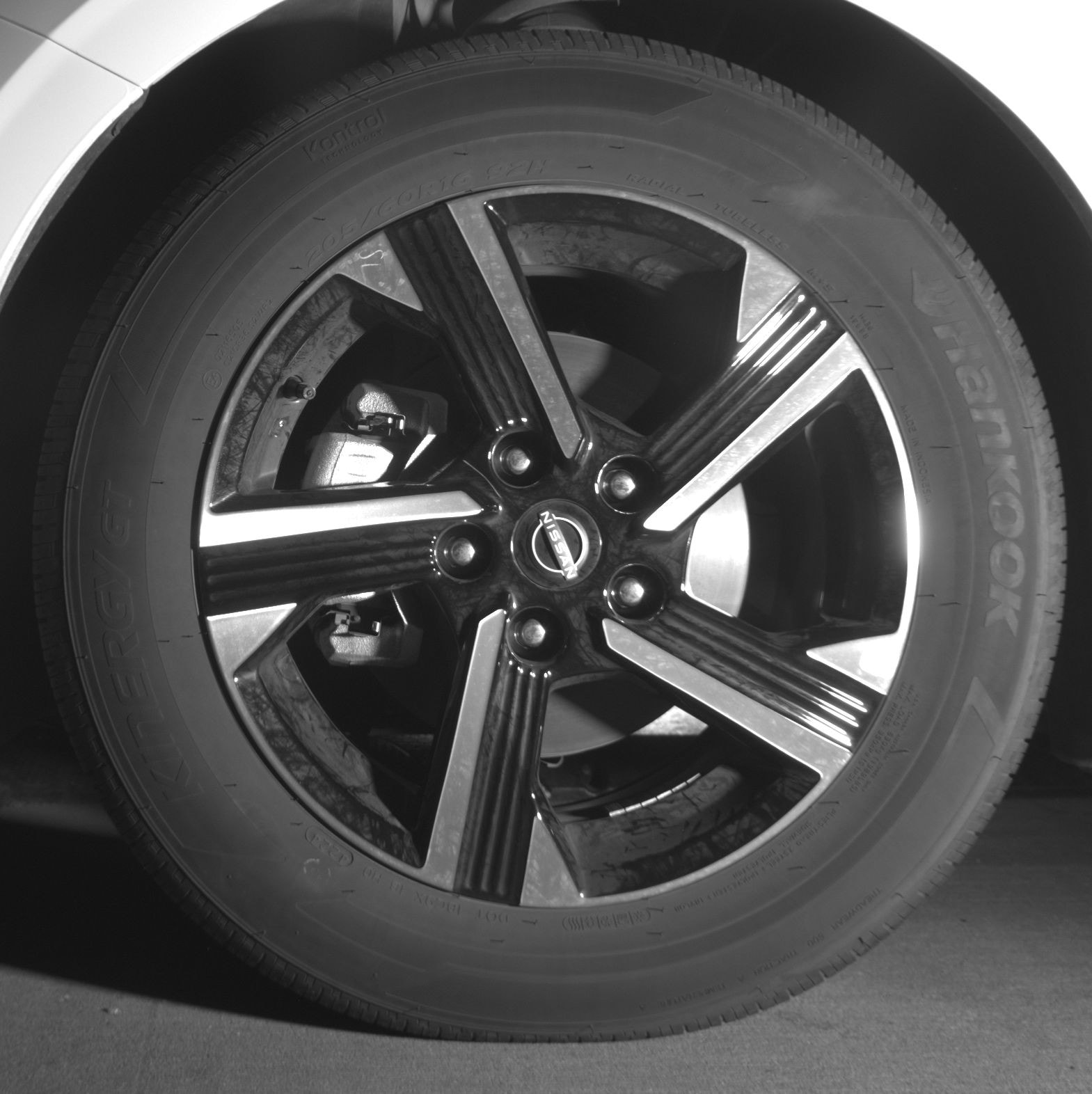 Thumbnail: 2025 Nissan Sentra - 9