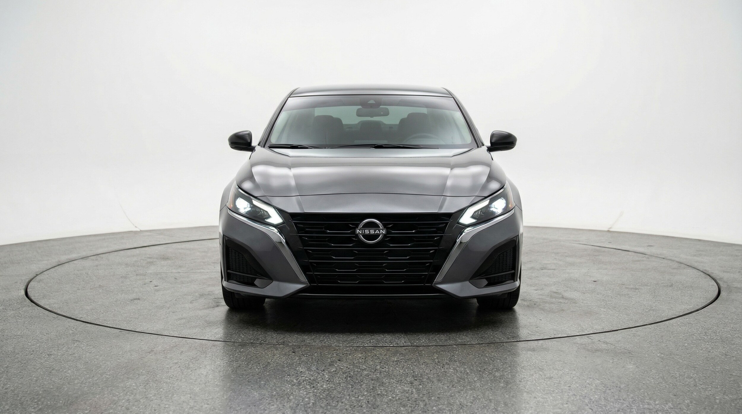 Thumbnail: 2025 Nissan Altima - 2