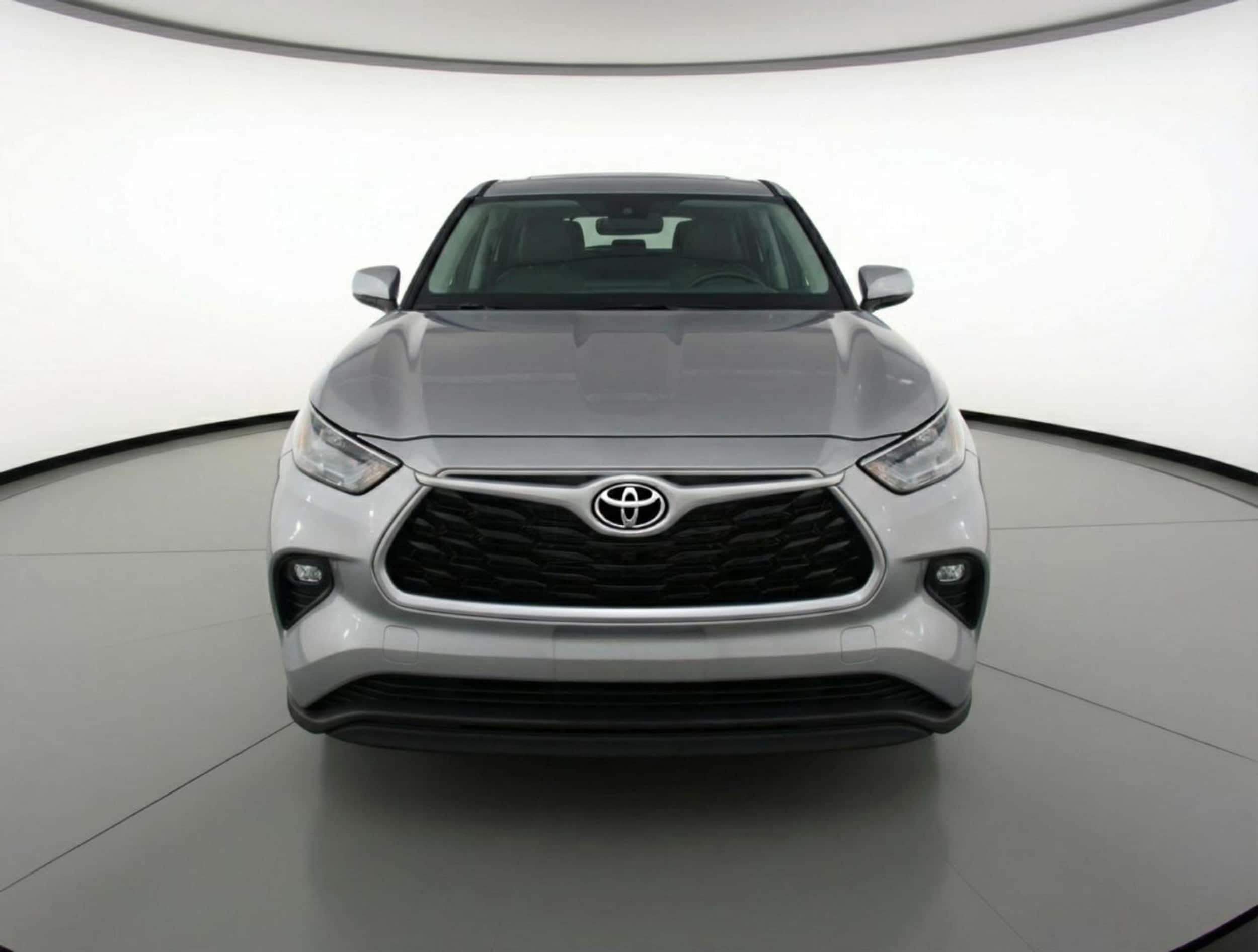 Thumbnail: 2025 Toyota Highlander - 2