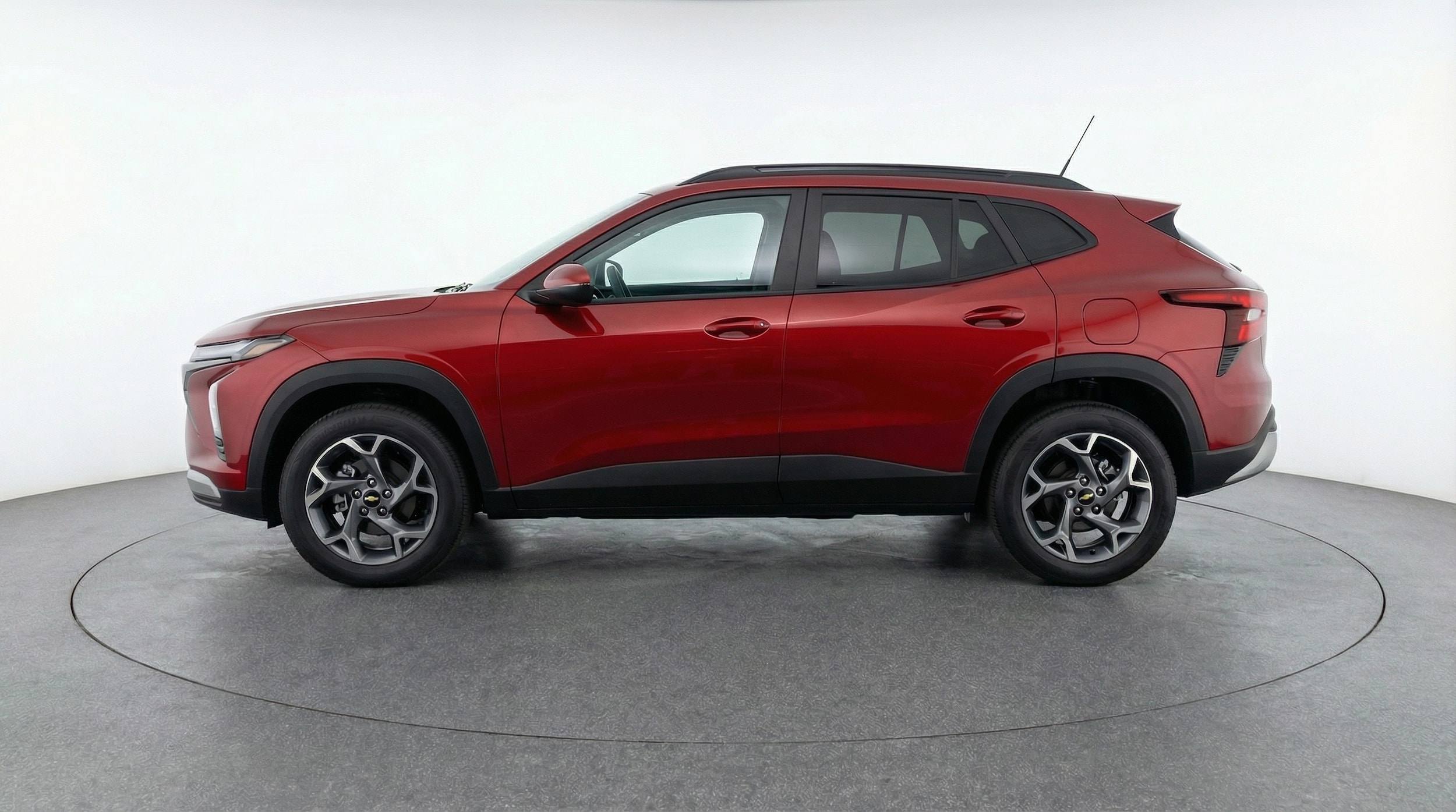 Thumbnail: 2025 Chevrolet Trax - 4