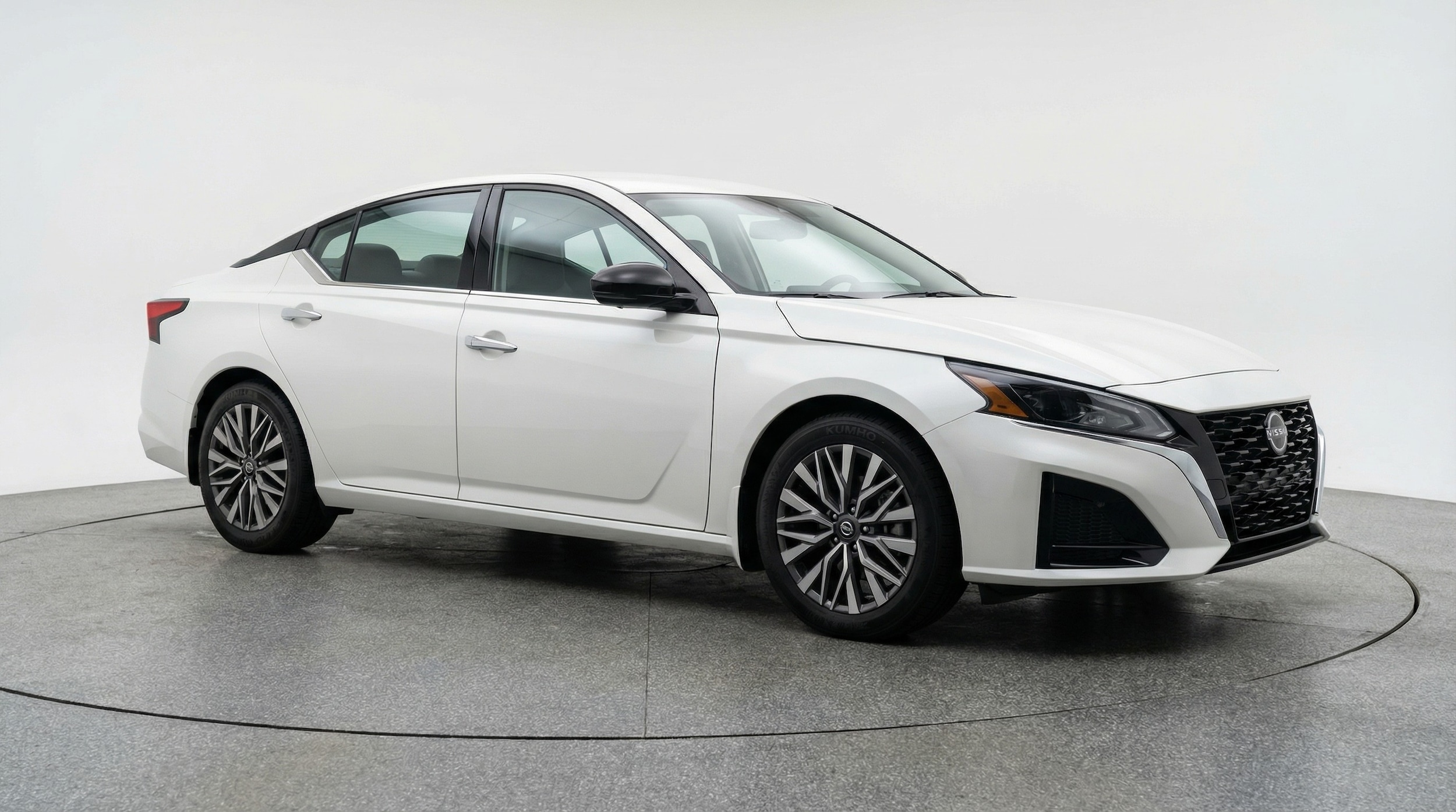 Thumbnail: 2025 Nissan Altima - 1