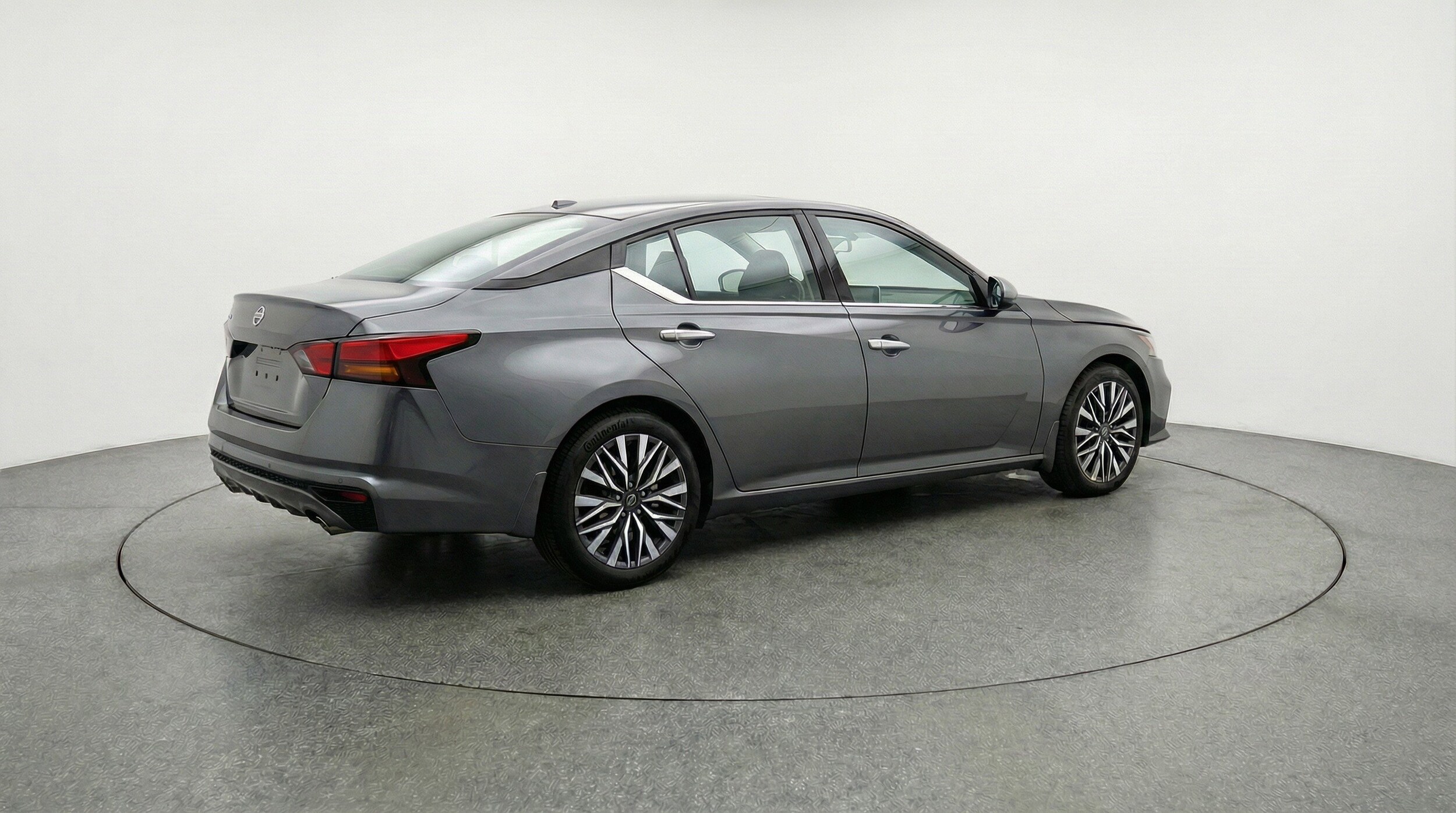 Thumbnail: 2025 Nissan Altima - 9