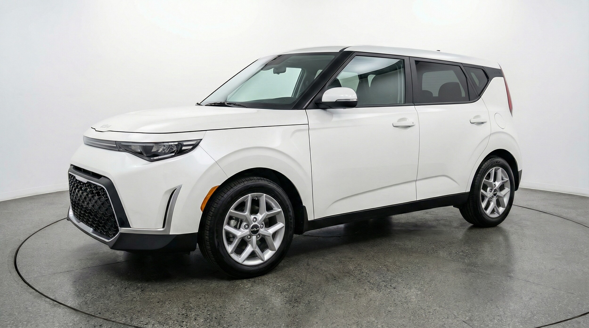 Thumbnail: 2025 Kia Soul - 3