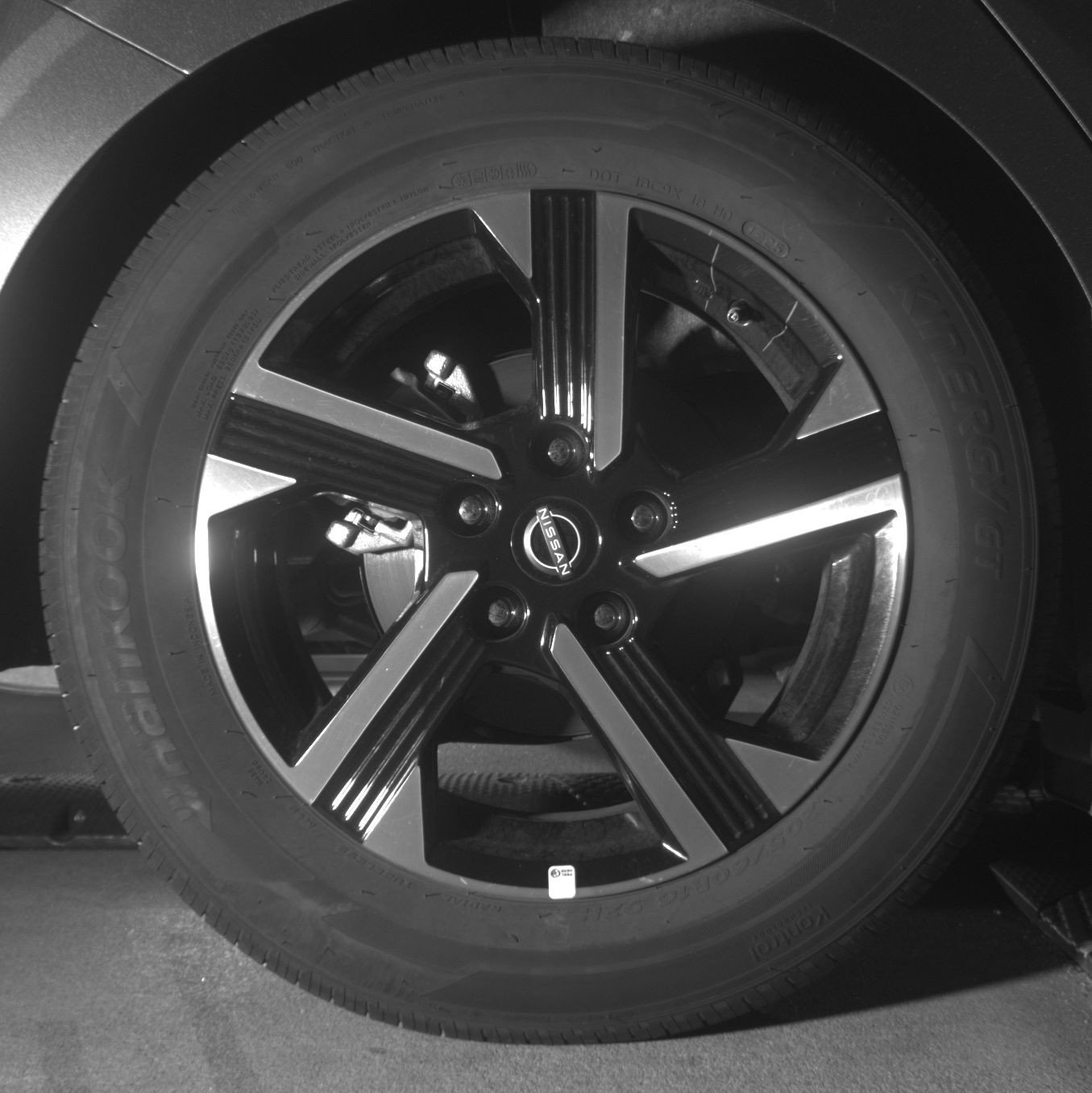 Thumbnail: 2025 Nissan Sentra - 15