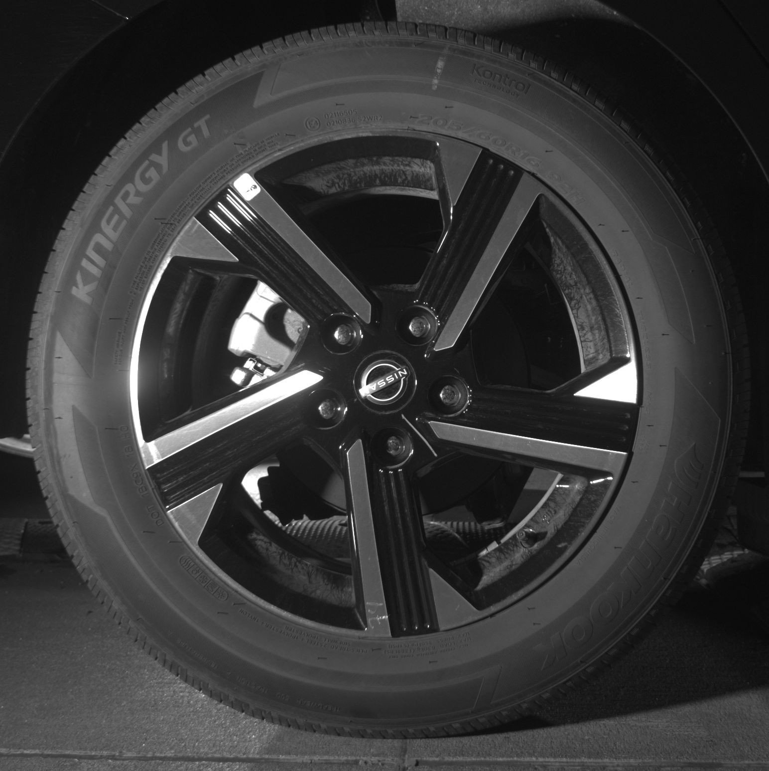 Thumbnail: 2025 Nissan Sentra - 15