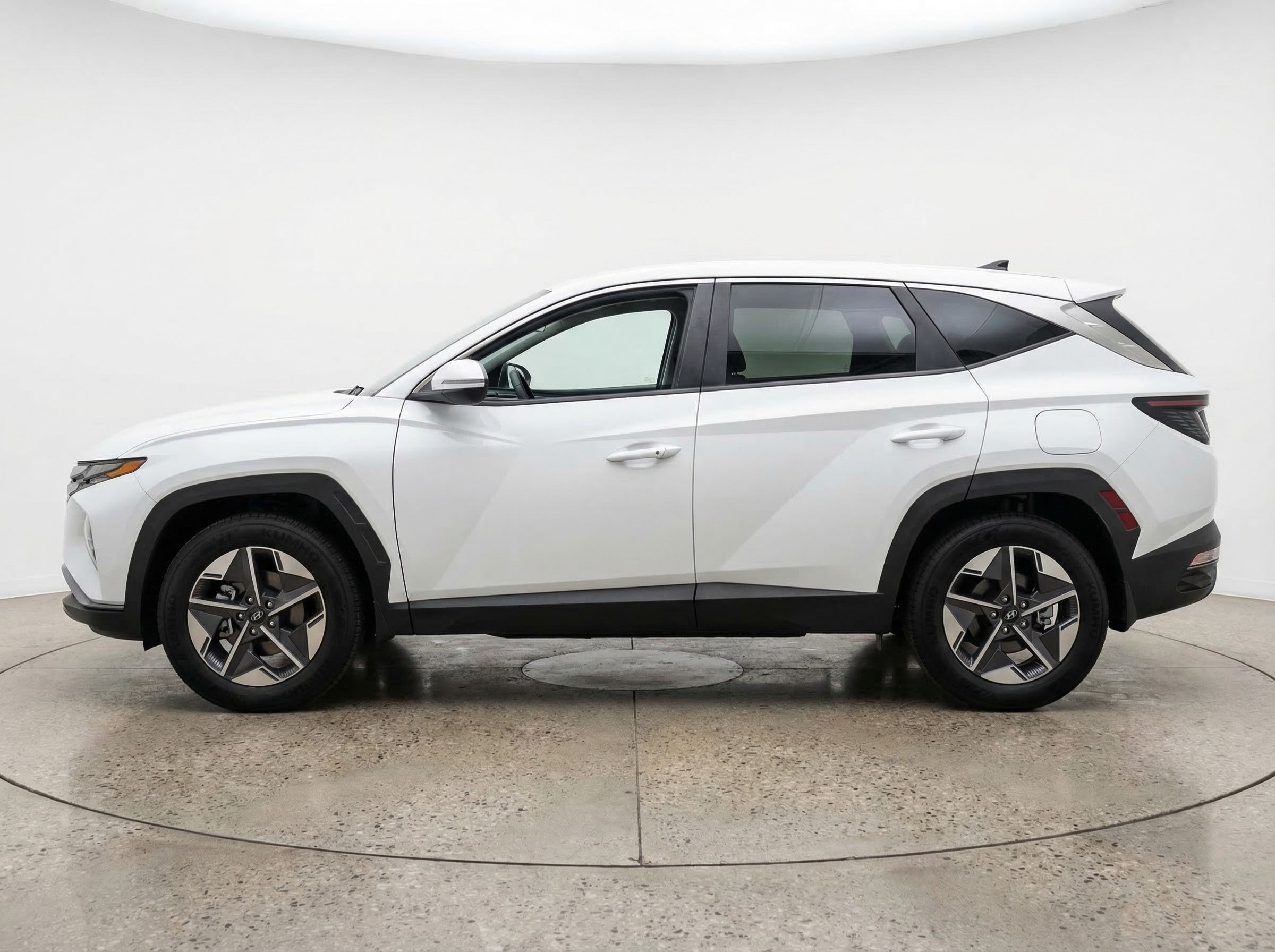 Thumbnail: 2025 Hyundai Tucson - 4