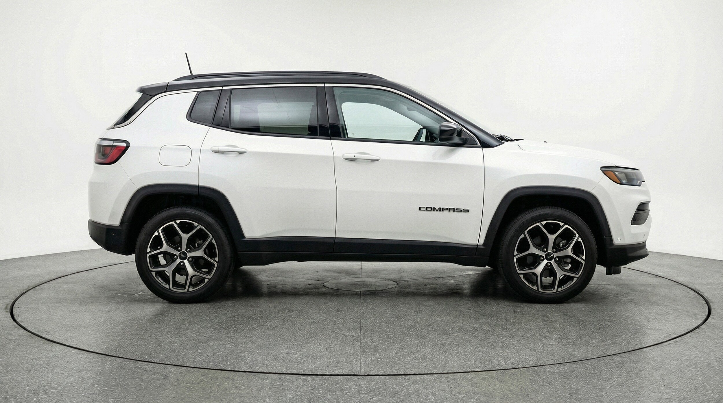 Thumbnail: 2025 Jeep Compass - 11
